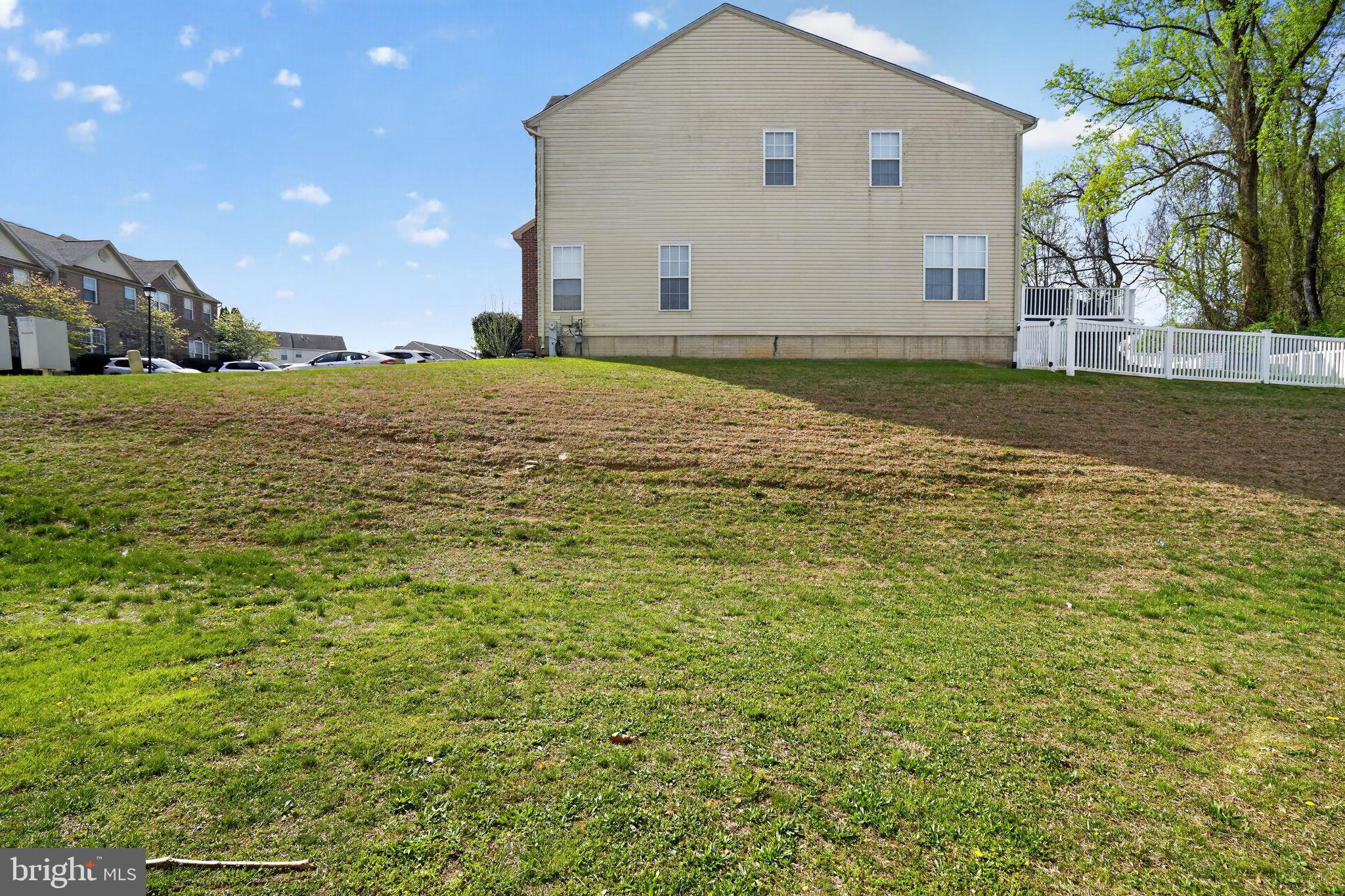 MONMOUTH MEADOWS - Residential