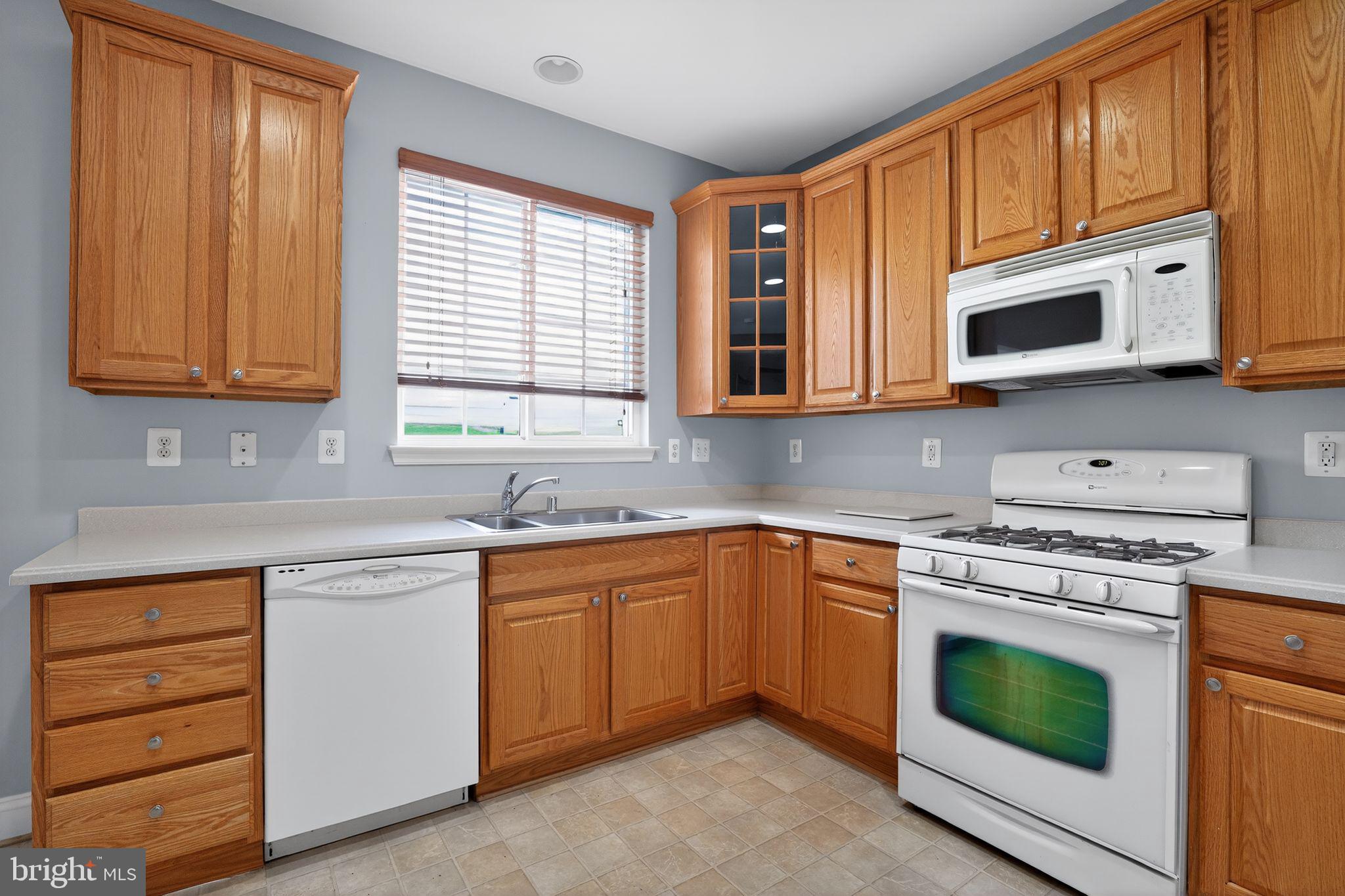 MONMOUTH MEADOWS - Residential