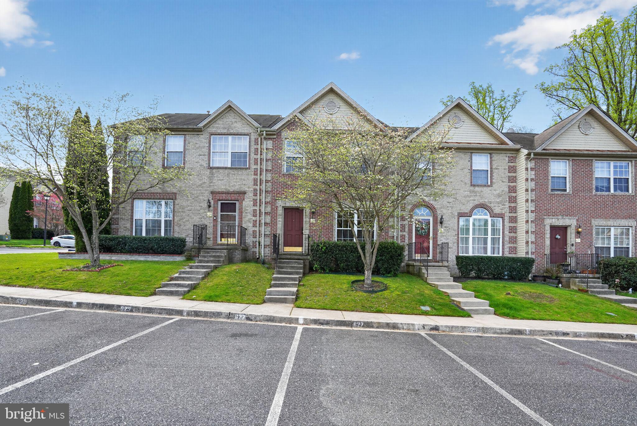 MONMOUTH MEADOWS - Residential