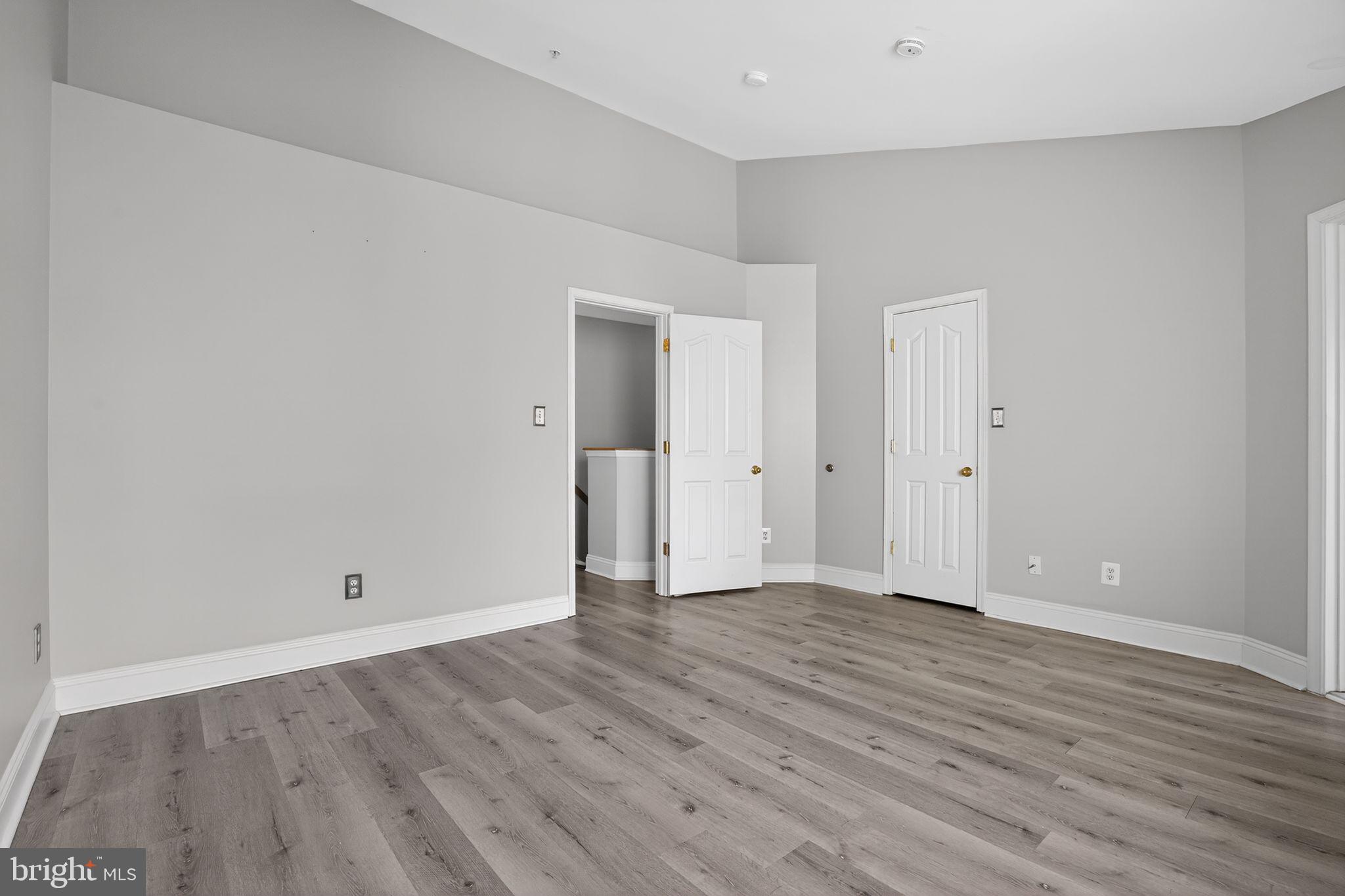 MONMOUTH MEADOWS - Residential