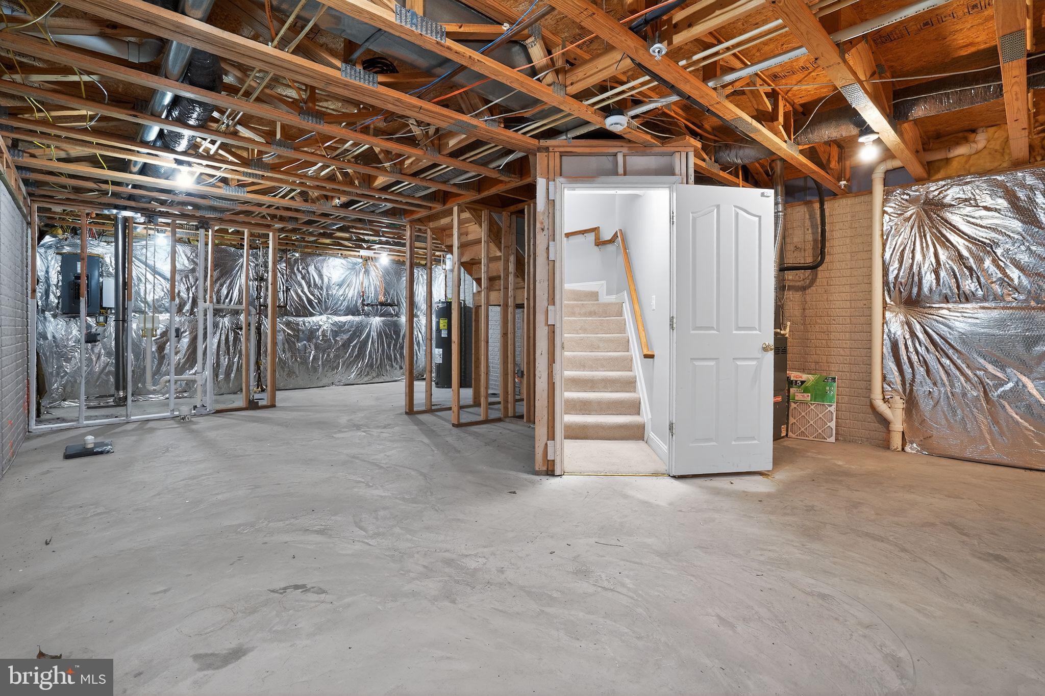 MONMOUTH MEADOWS - Residential