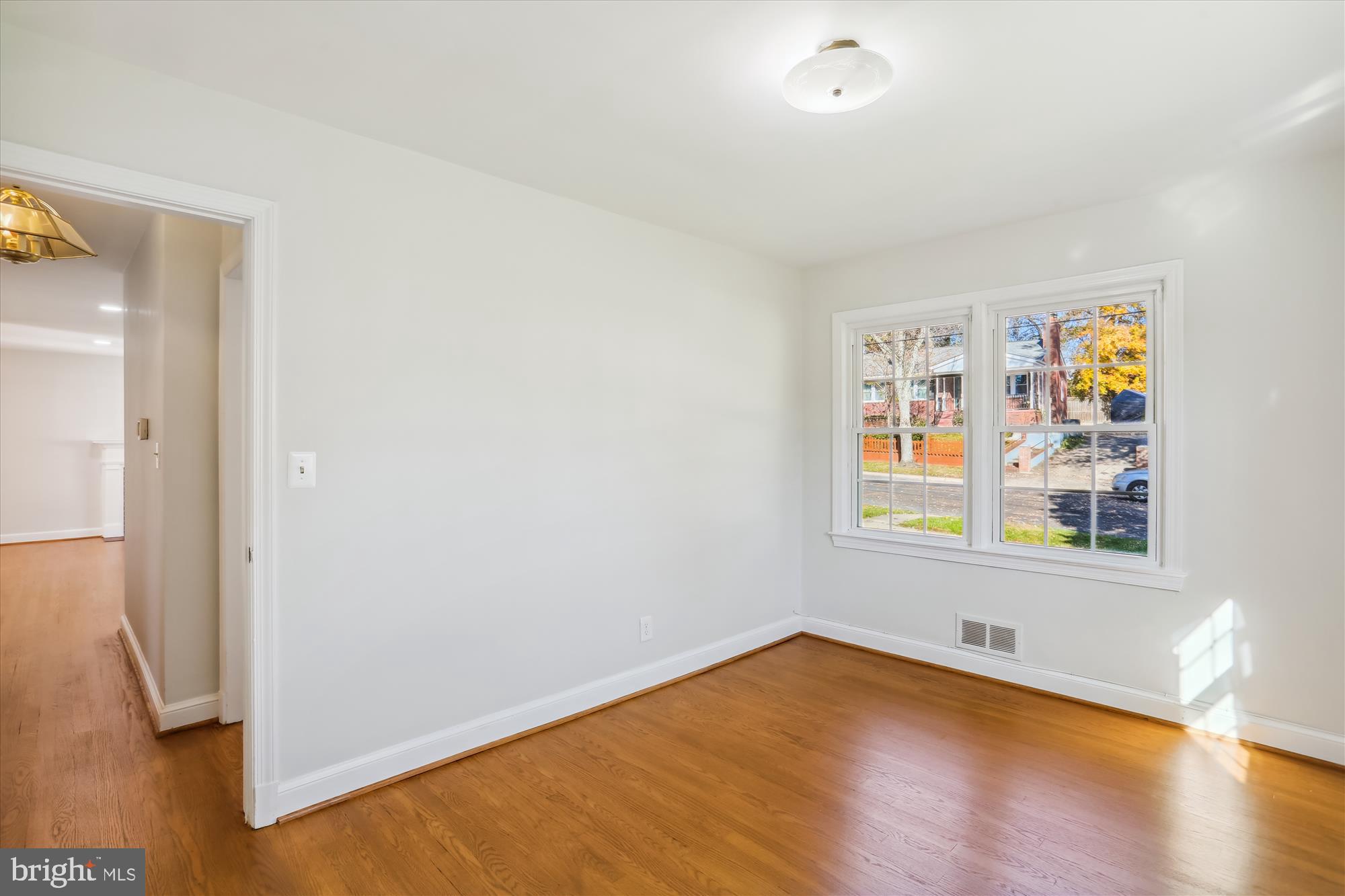 CHESTNUT RIDGE MANOR - Residential