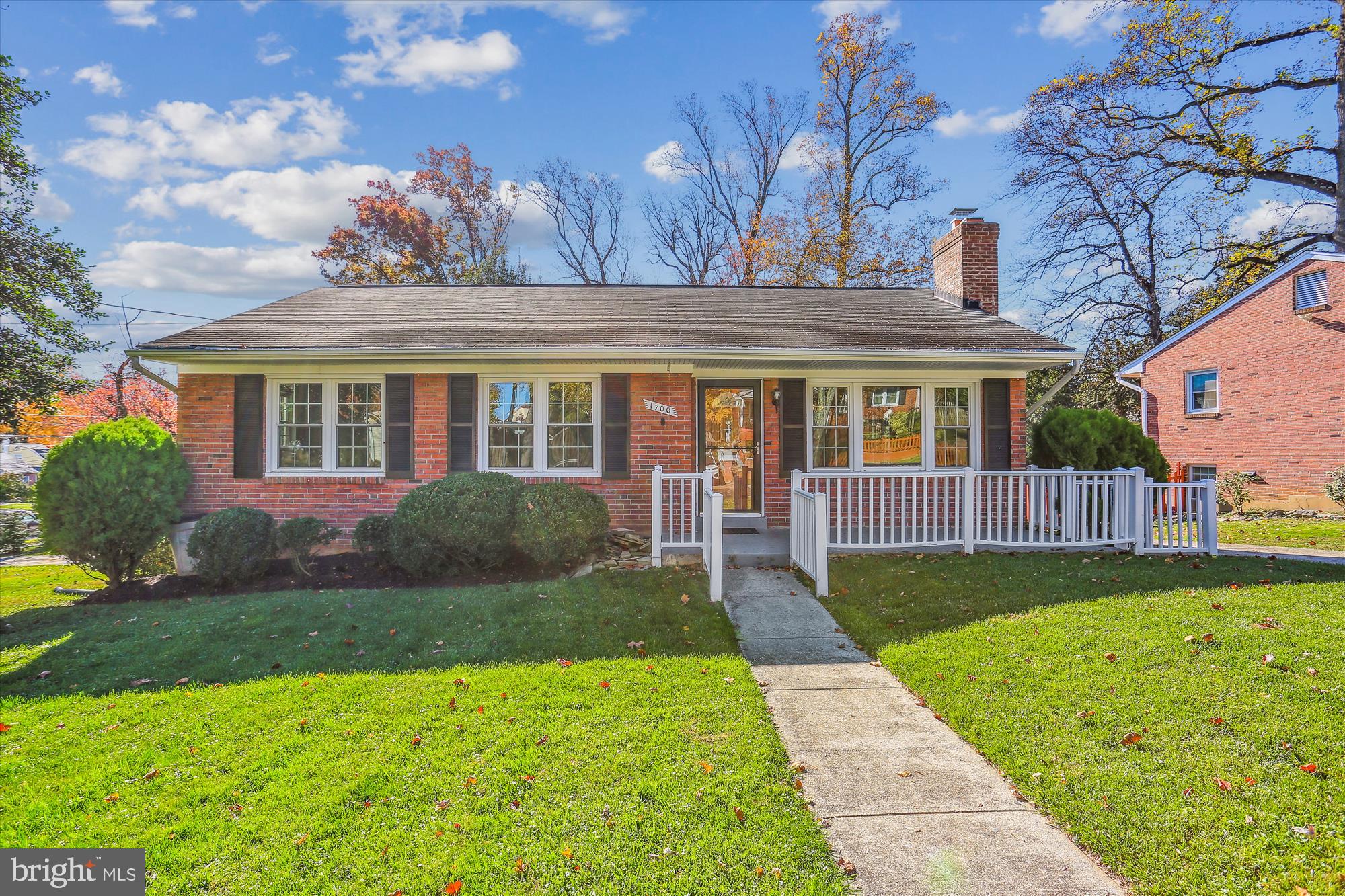 CHESTNUT RIDGE MANOR - Residential