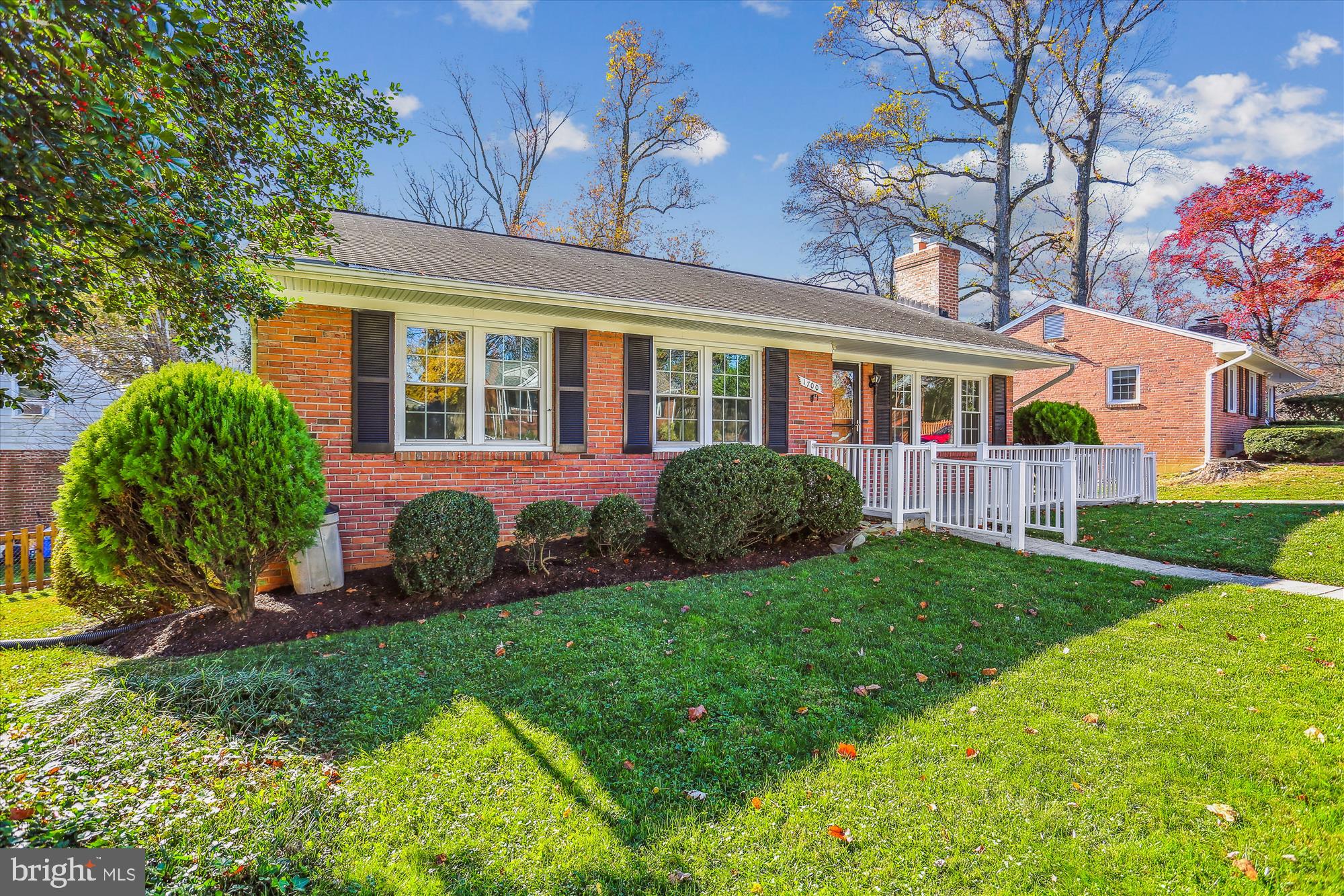 CHESTNUT RIDGE MANOR - Residential