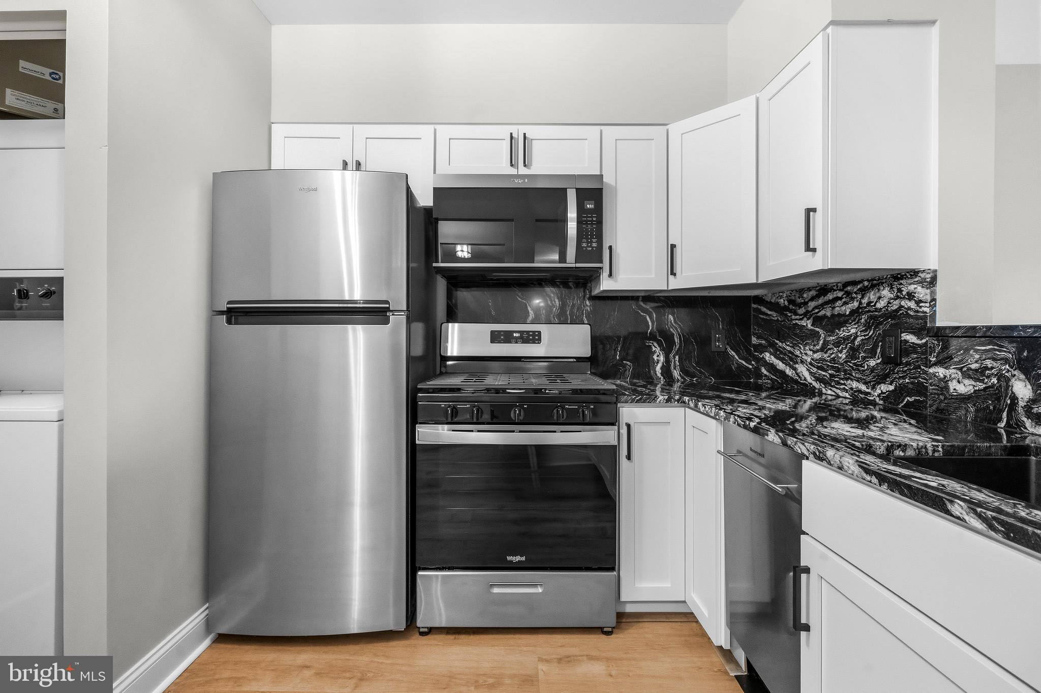 WORLDGATE CONDO - Residential