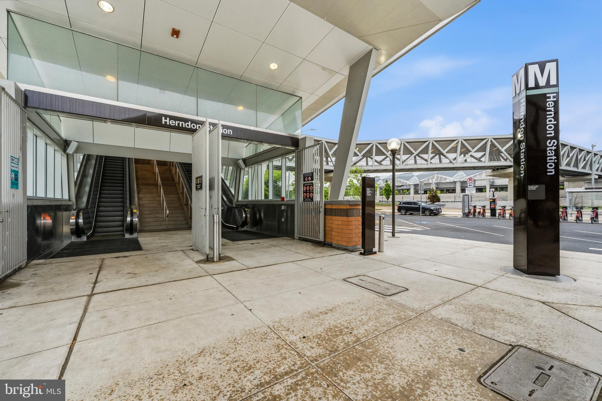 WORLDGATE CONDO - Residential