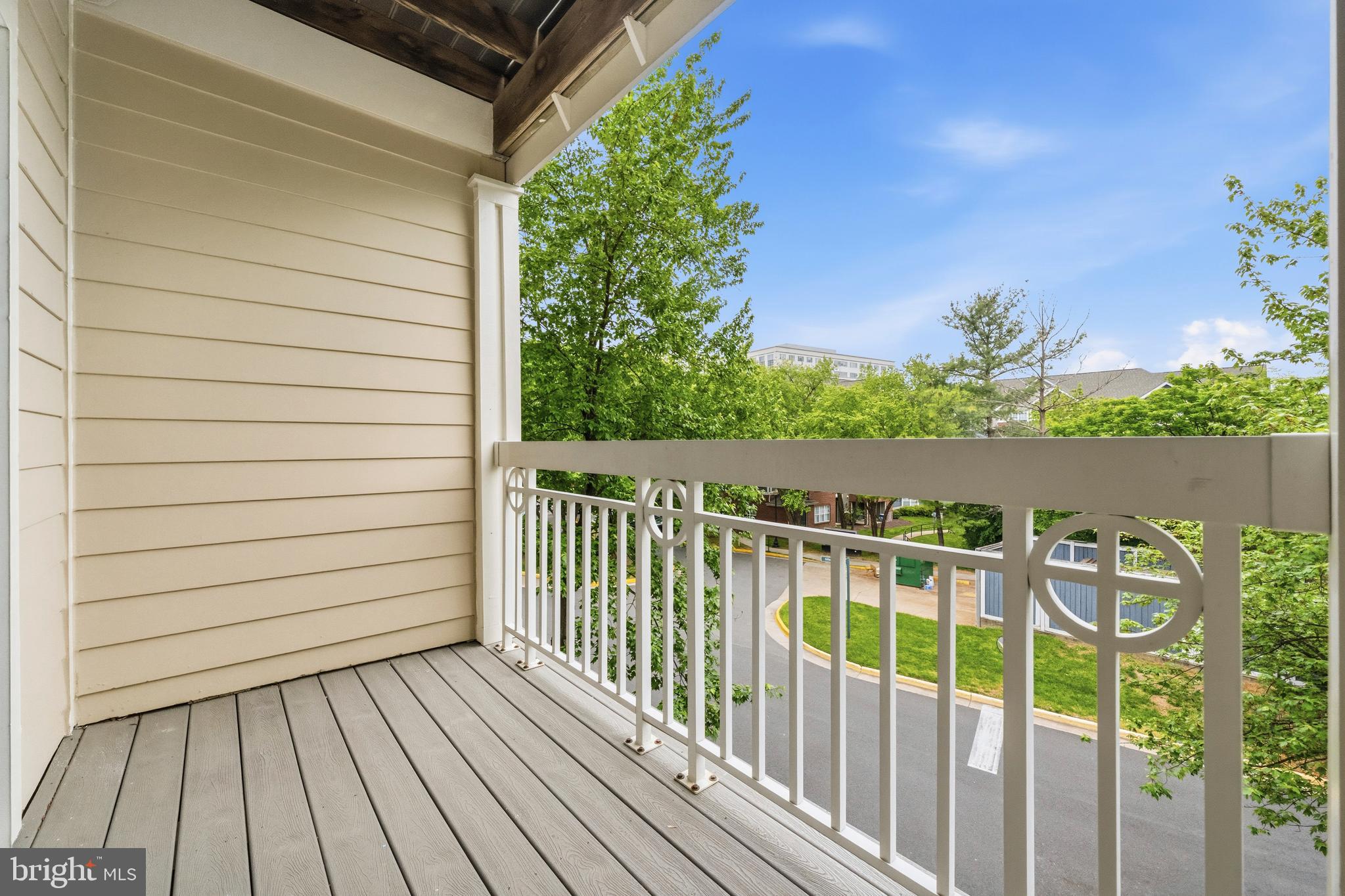 WORLDGATE CONDO - Residential