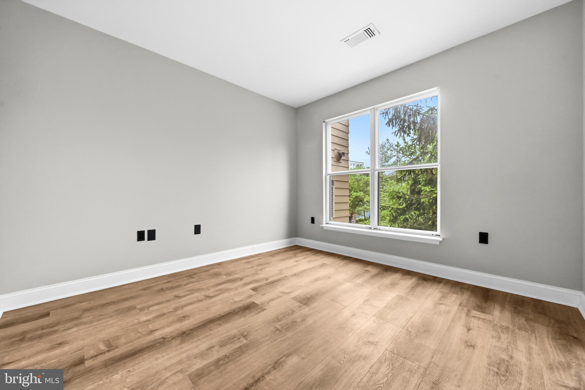 WORLDGATE CONDO - Residential