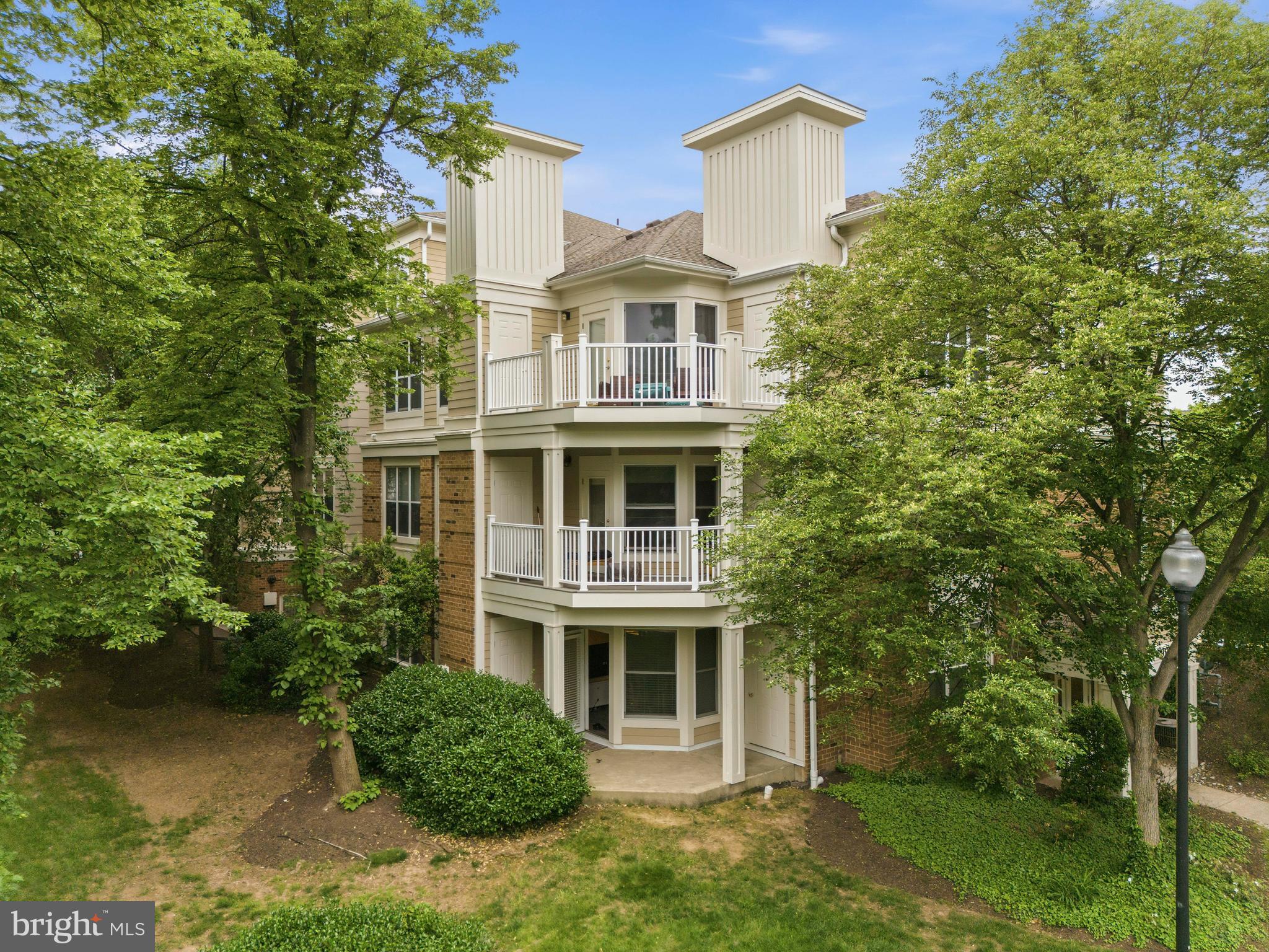 WORLDGATE CONDO - Residential