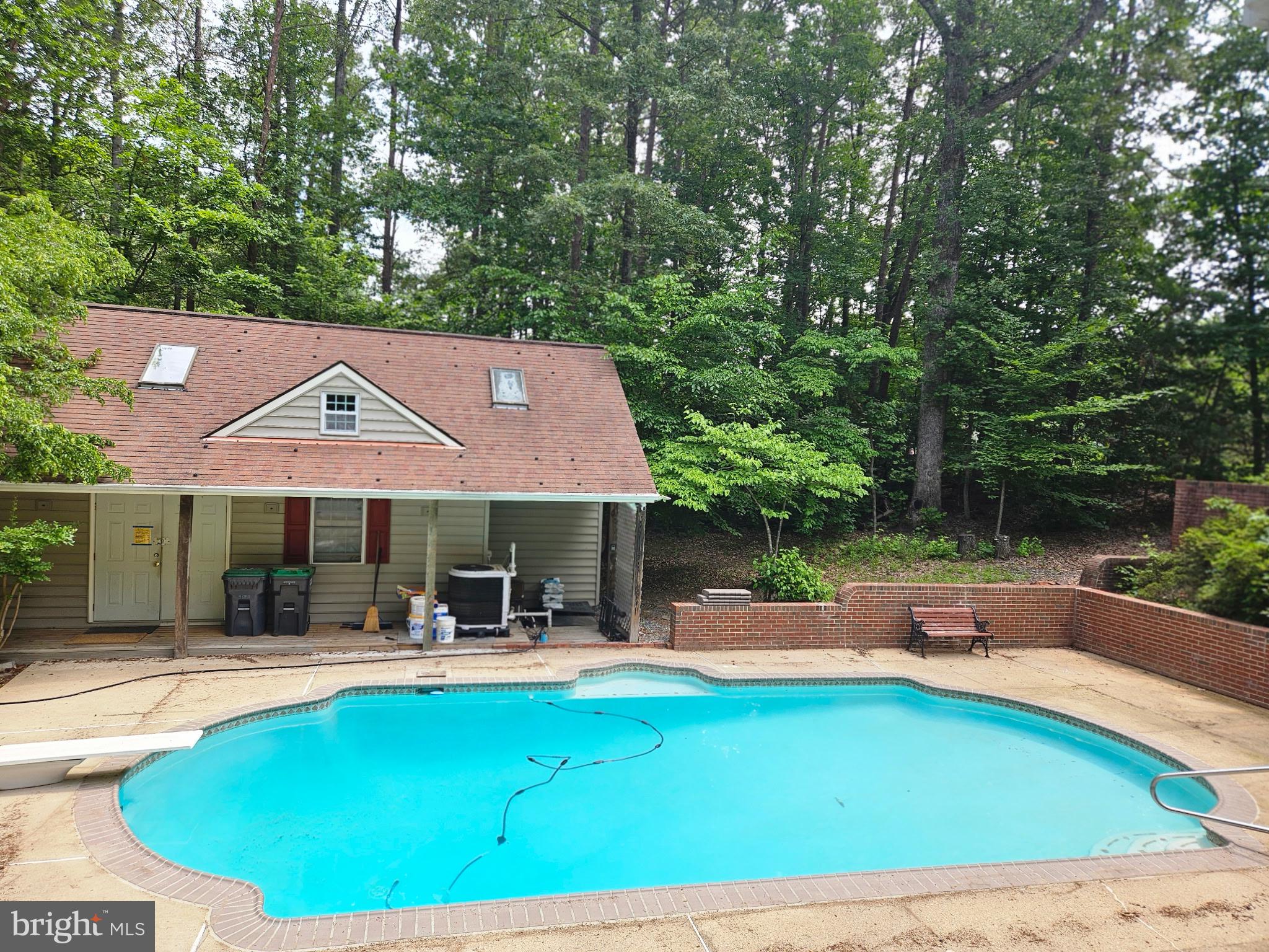 301 WOODFIELD DRIVE