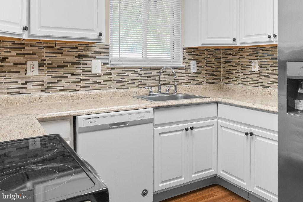 WILLOW HILLS - Residential