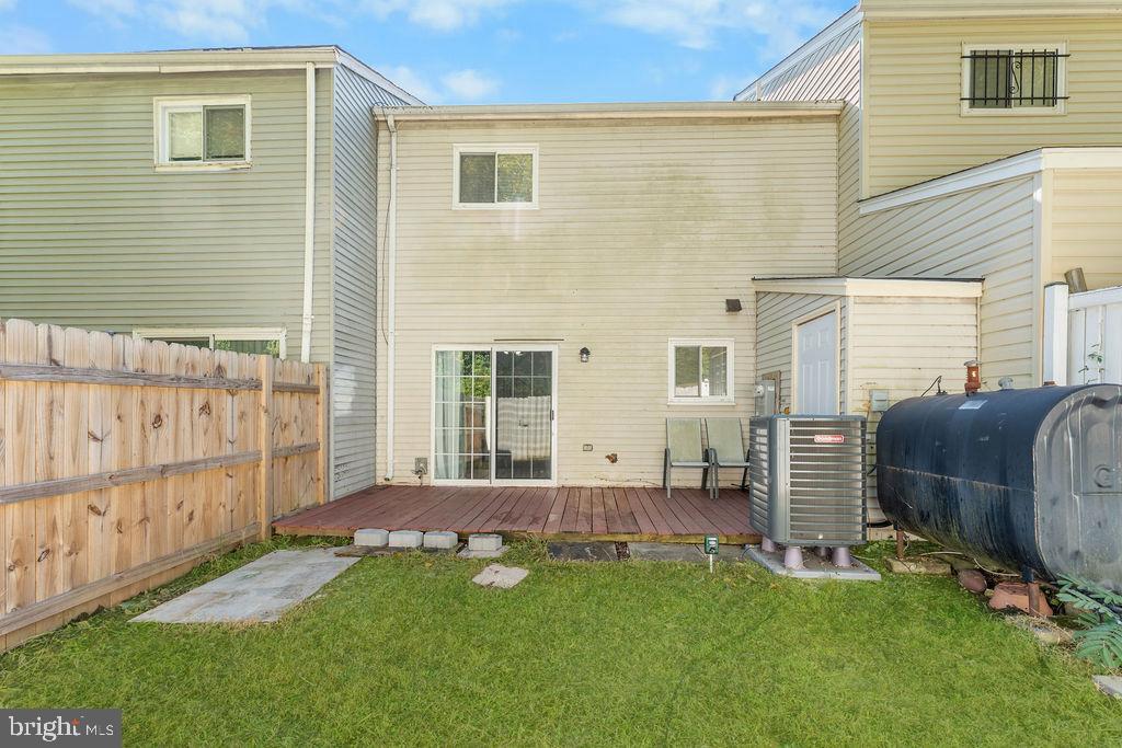 WILLOW HILLS - Residential