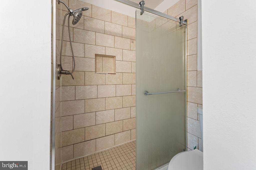 WILLOW HILLS - Residential