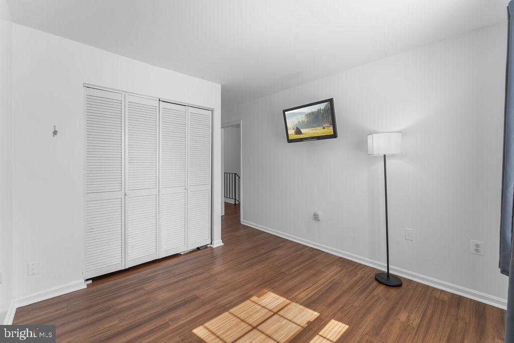 WILLOW HILLS - Residential