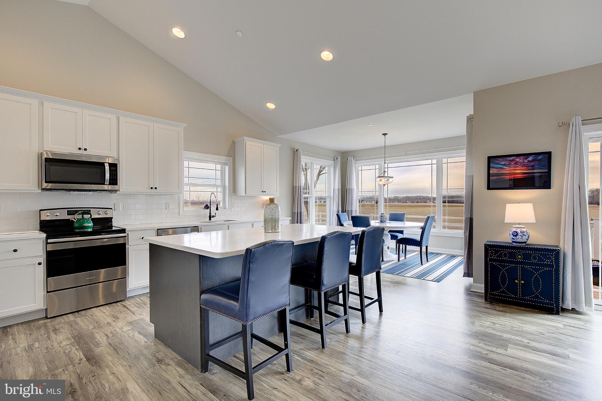 MAPLEWOOD ESTATES - Residential