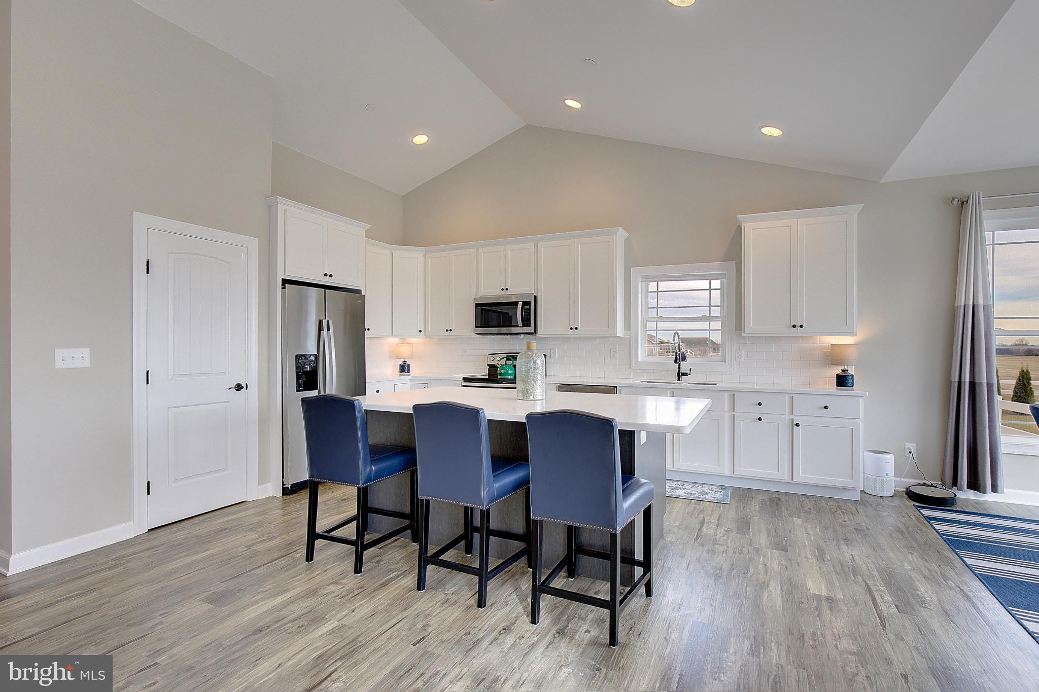 MAPLEWOOD ESTATES - Residential