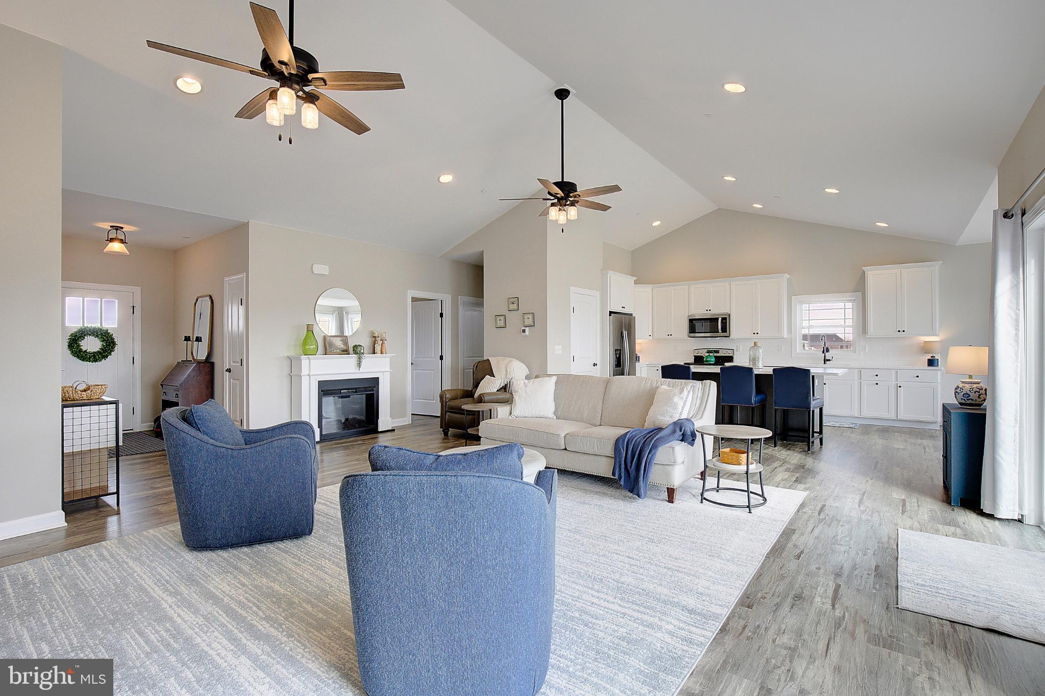 MAPLEWOOD ESTATES - Residential