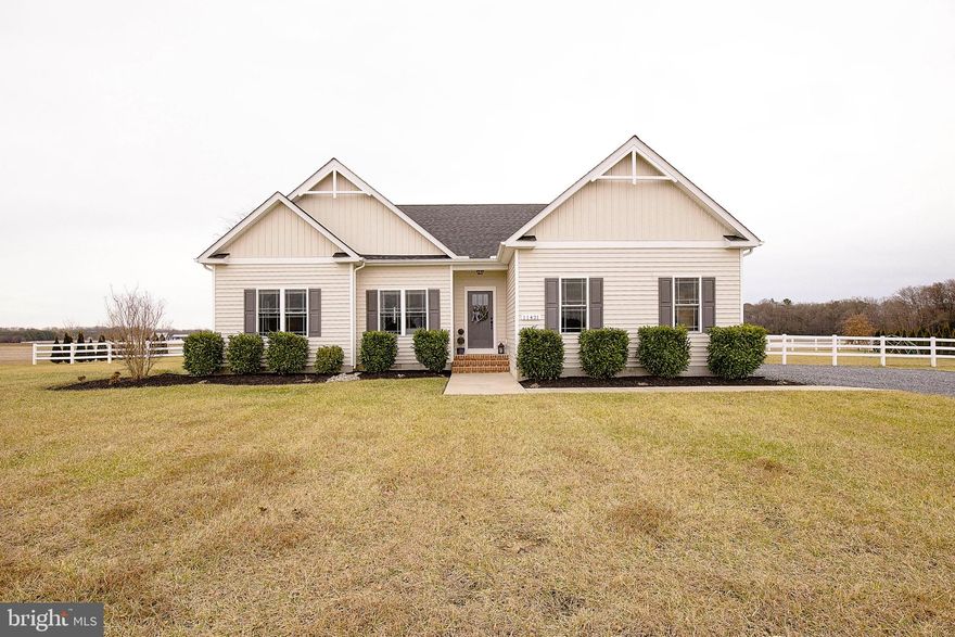 This charming ranch-style home in Maplewood Estates offers a perfect blend of comfort and modern living with beautiful finishes and soaring ceilings. Built in 2020, the open floor plan invites you to enjoy a spacious living area that seamlessly connects to a delightful country kitchen, complete with a huge center island and breakfast area-ideal for gatherings. The home features three nicely sized bedrooms and two and a half well-appointed bathrooms. Enjoy the convenience of modern appliances, including a built-in microwave, dishwasher, and electric oven/range, making meal prep a breeze. The attached side-entry garage provides easy access and additional storage. Nestled in a welcoming community, residents benefit from nearby parks, excellent schools, and convenient public services. Fenced yard that backs to farmland,  perfect for outdoor activities or relaxing. This home is not just a place to live; it's a lifestyle waiting to be embraced. Experience the warmth and charm of Maplewood Estates today!