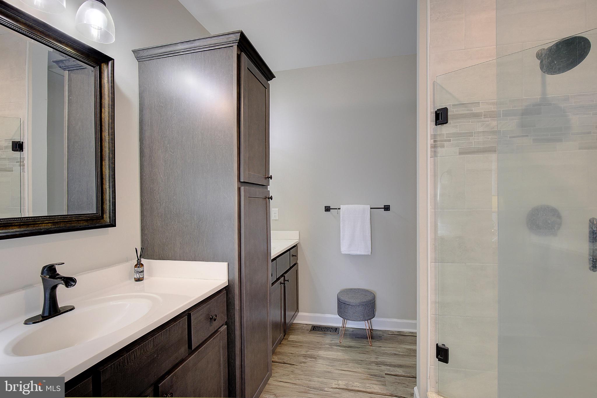 MAPLEWOOD ESTATES - Residential