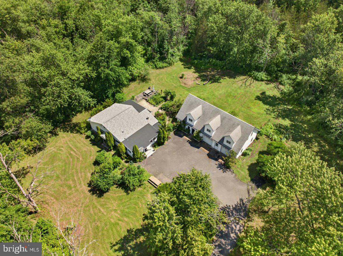 37 BROADWAY ROAD