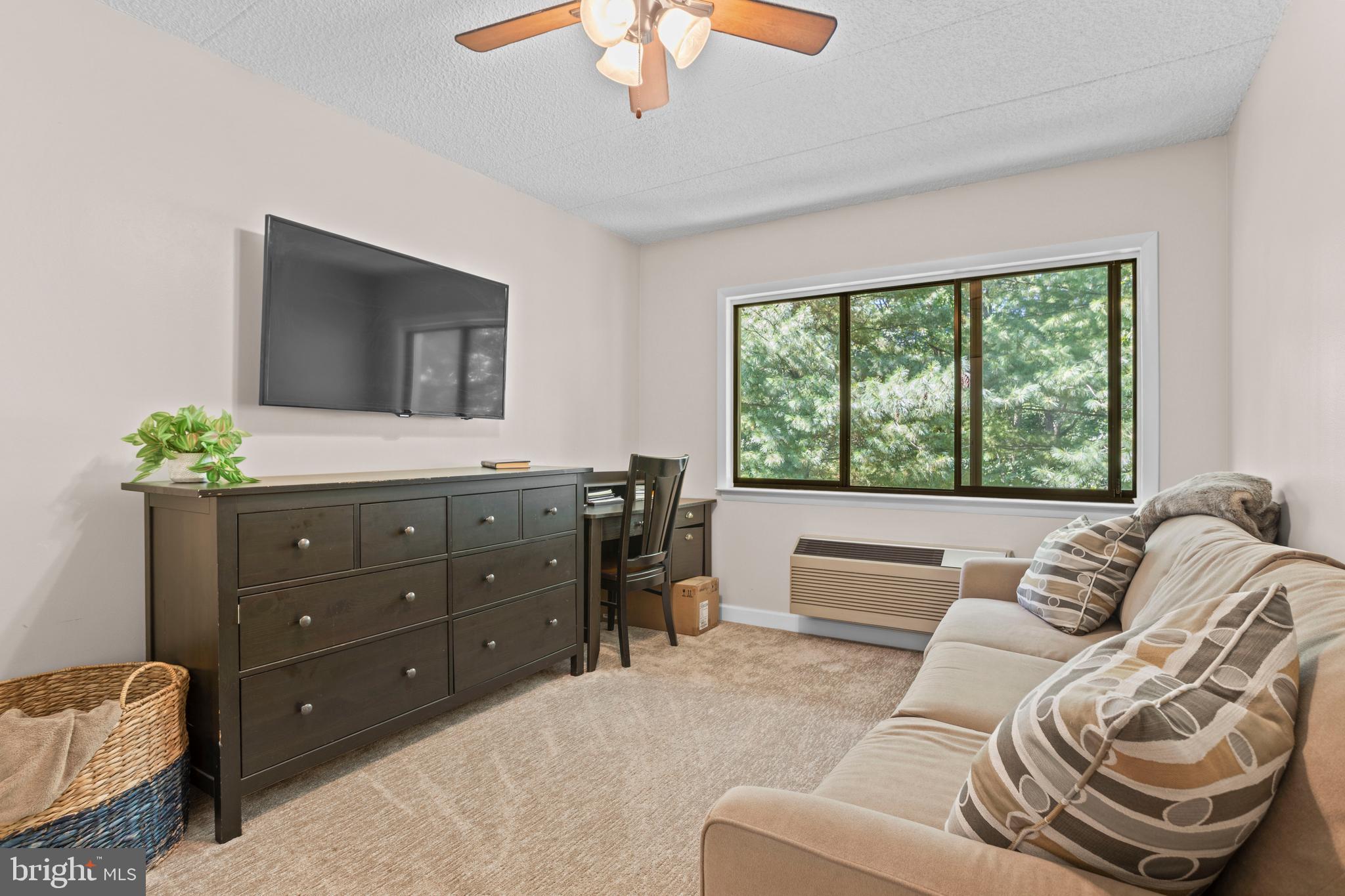 CRUM CREEK VALLEY - Residential