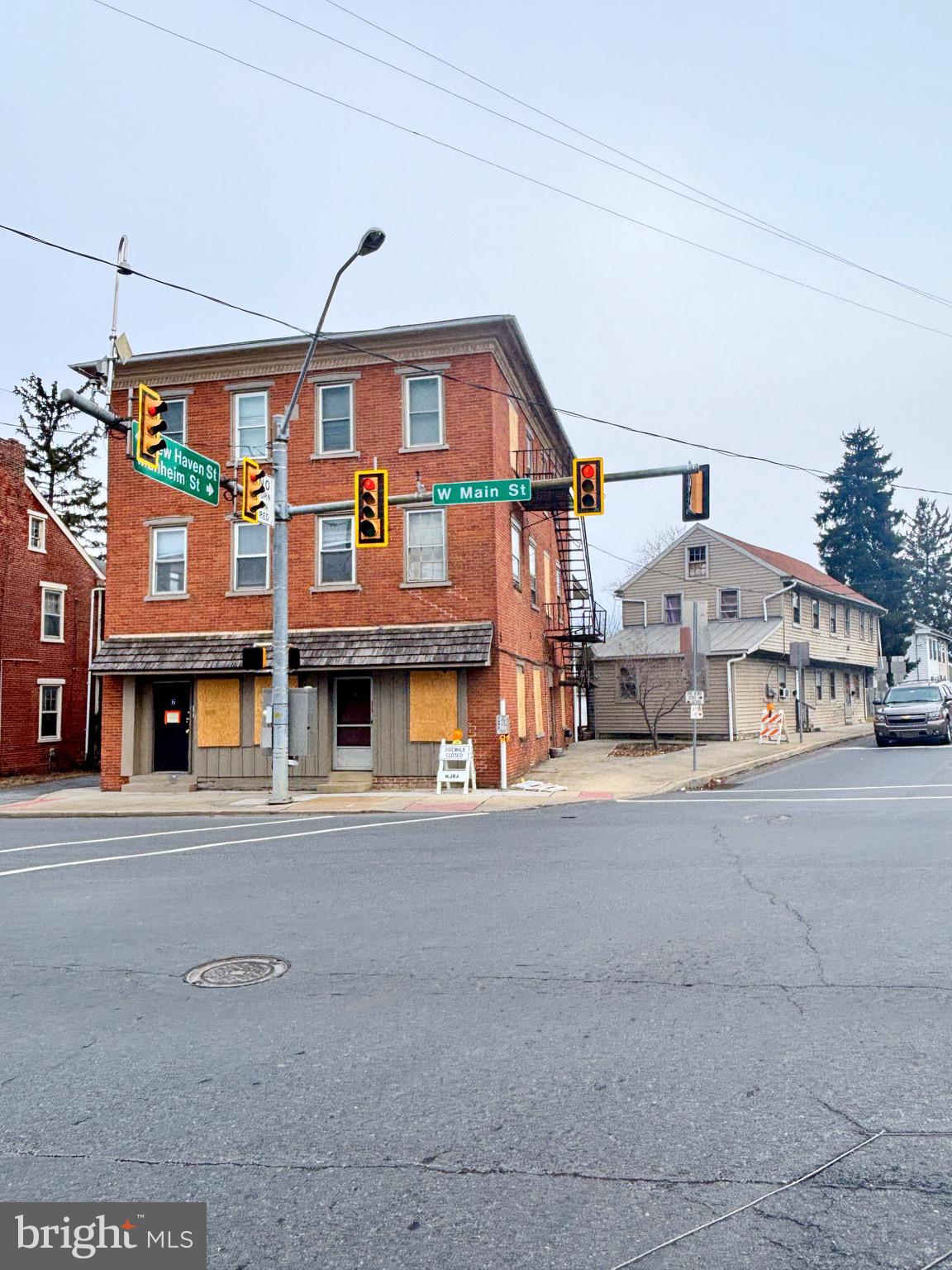101 & 103 W MAIN STREET