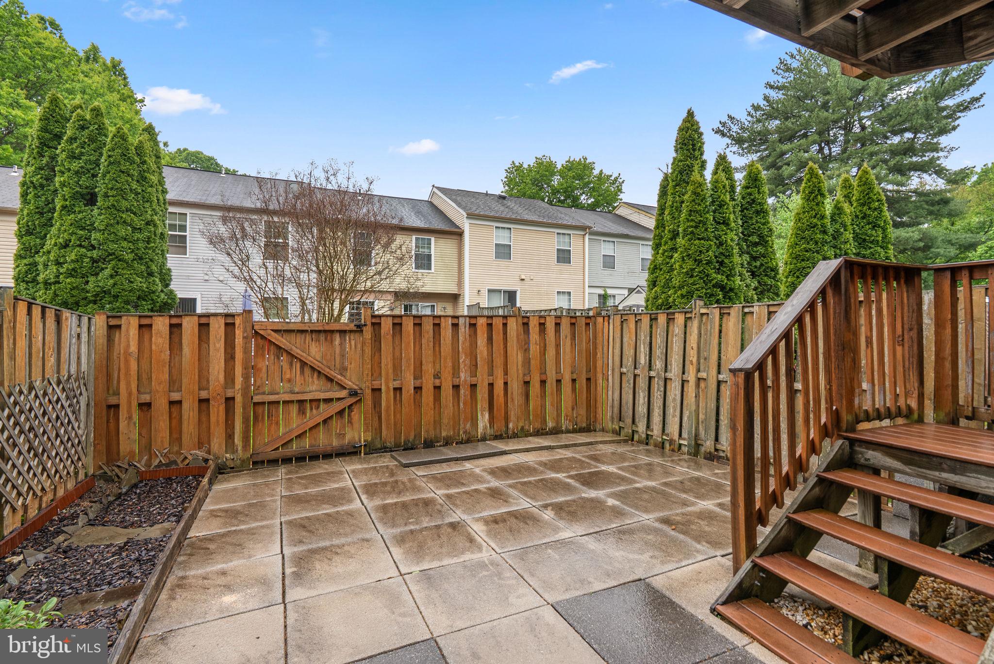 POTOMAC CHASE - Residential