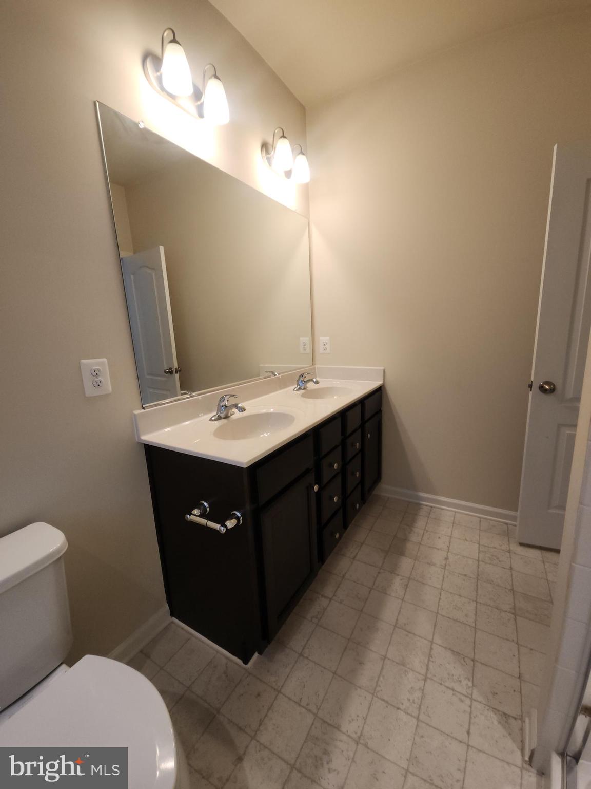 HEATHERMORE - Residential Lease