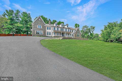 Homes For Sale - 5004 Ten Oaks Road<br/> CLARKSVILLE, MD 21029