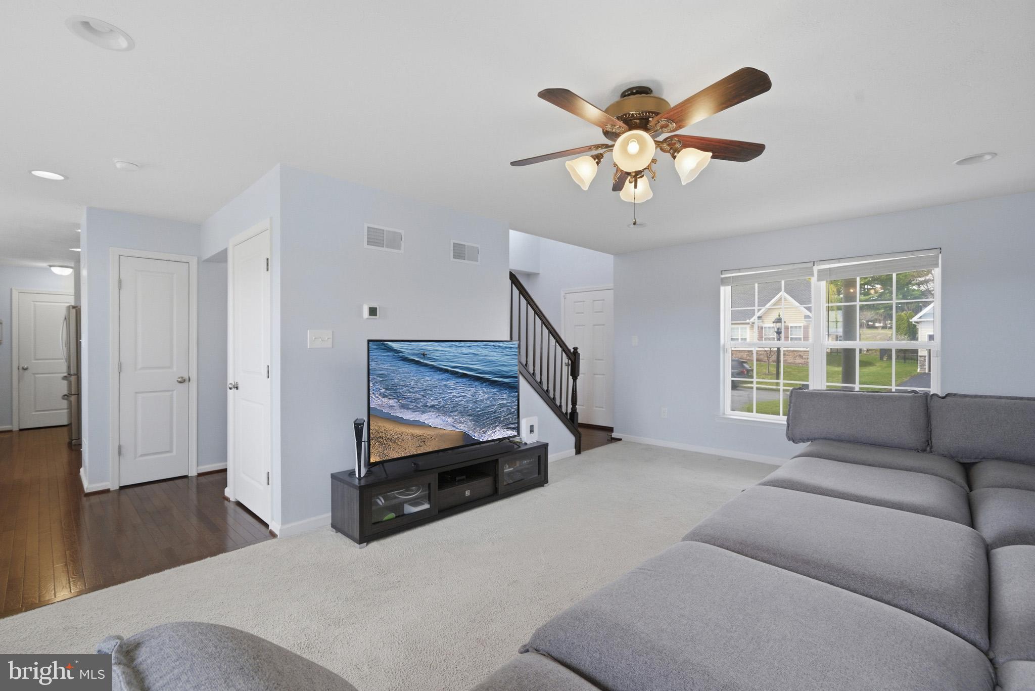 CUMBERLAND VILLAGE - Residential