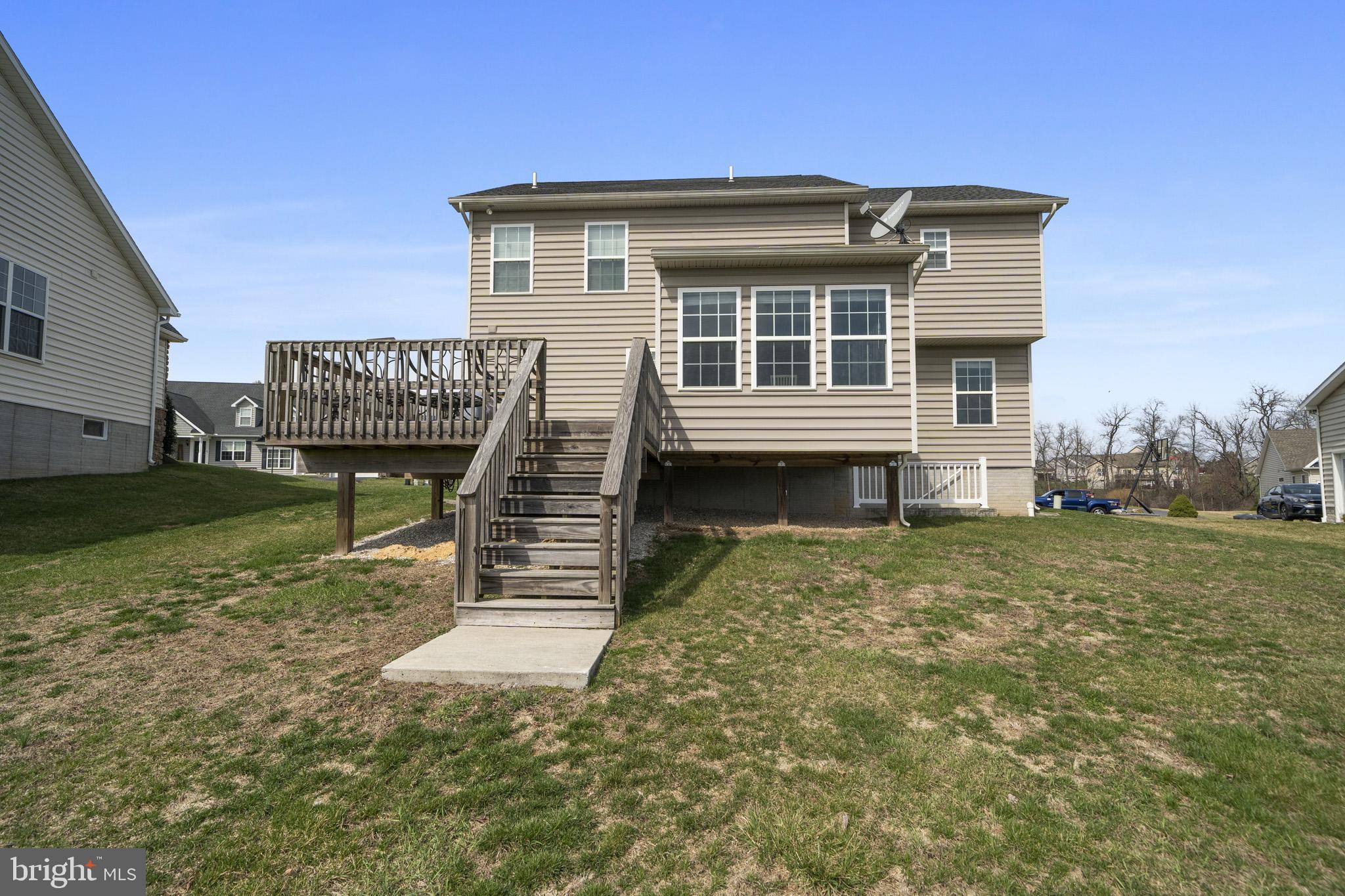 CUMBERLAND VILLAGE - Residential