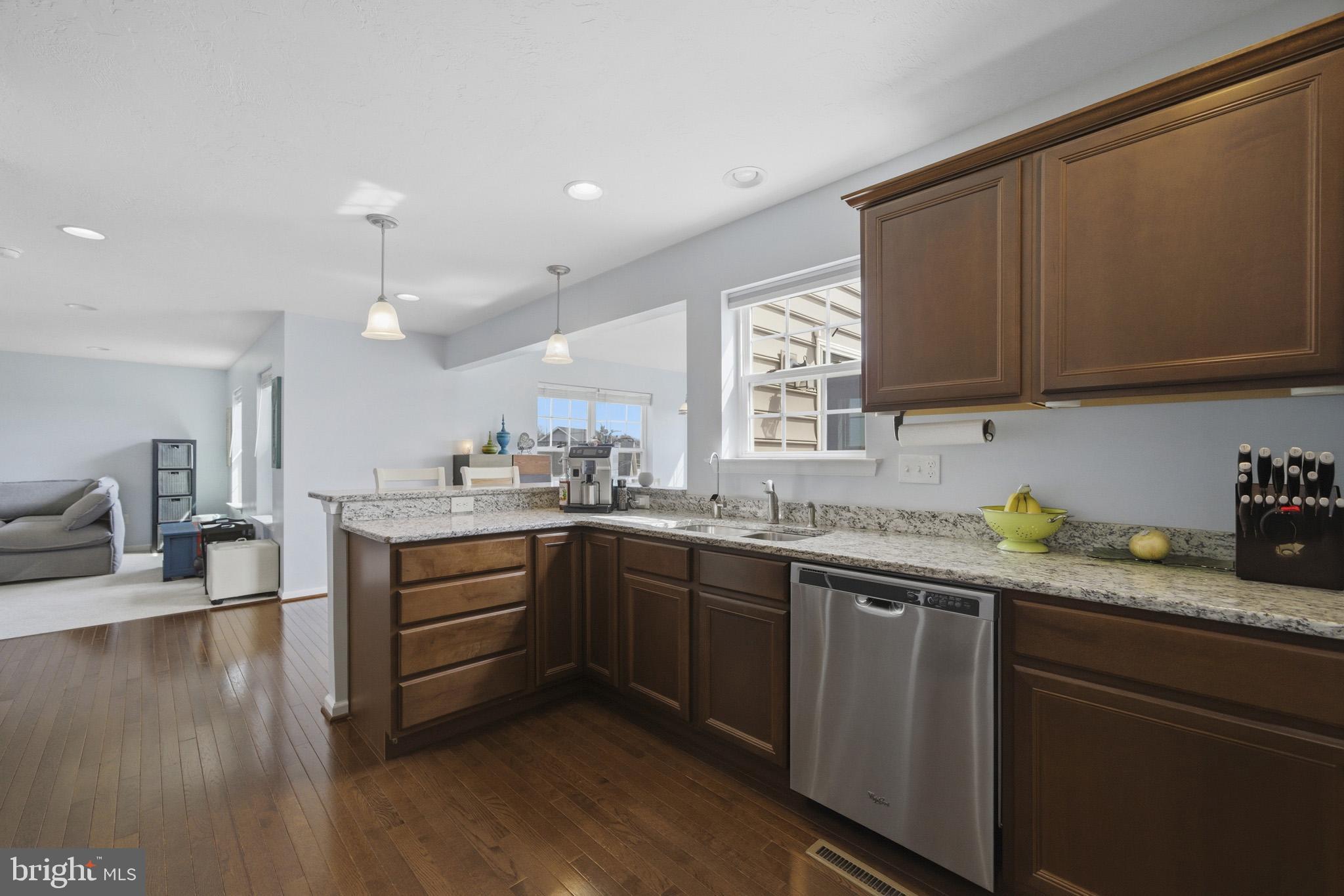 CUMBERLAND VILLAGE - Residential