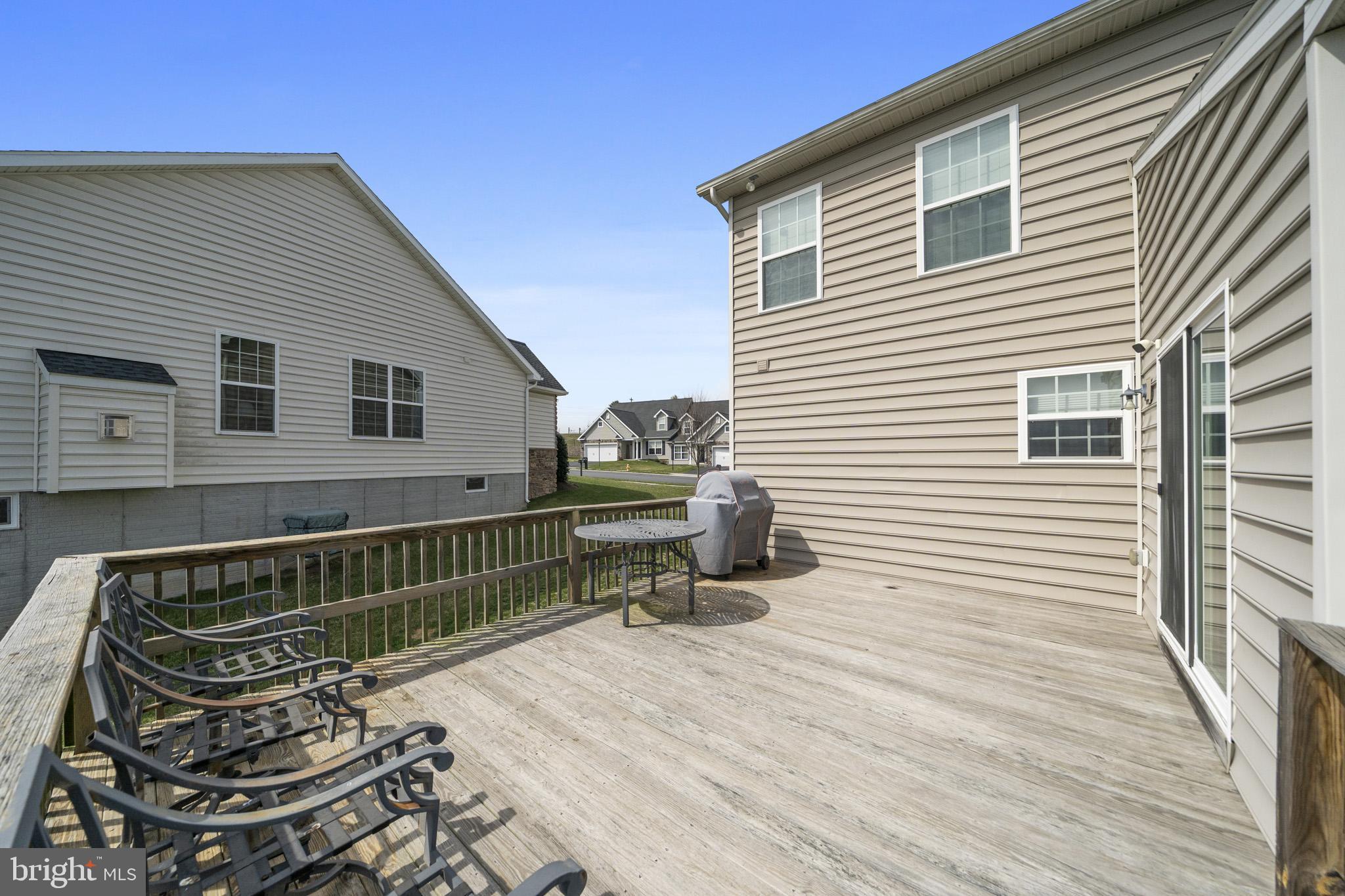 CUMBERLAND VILLAGE - Residential