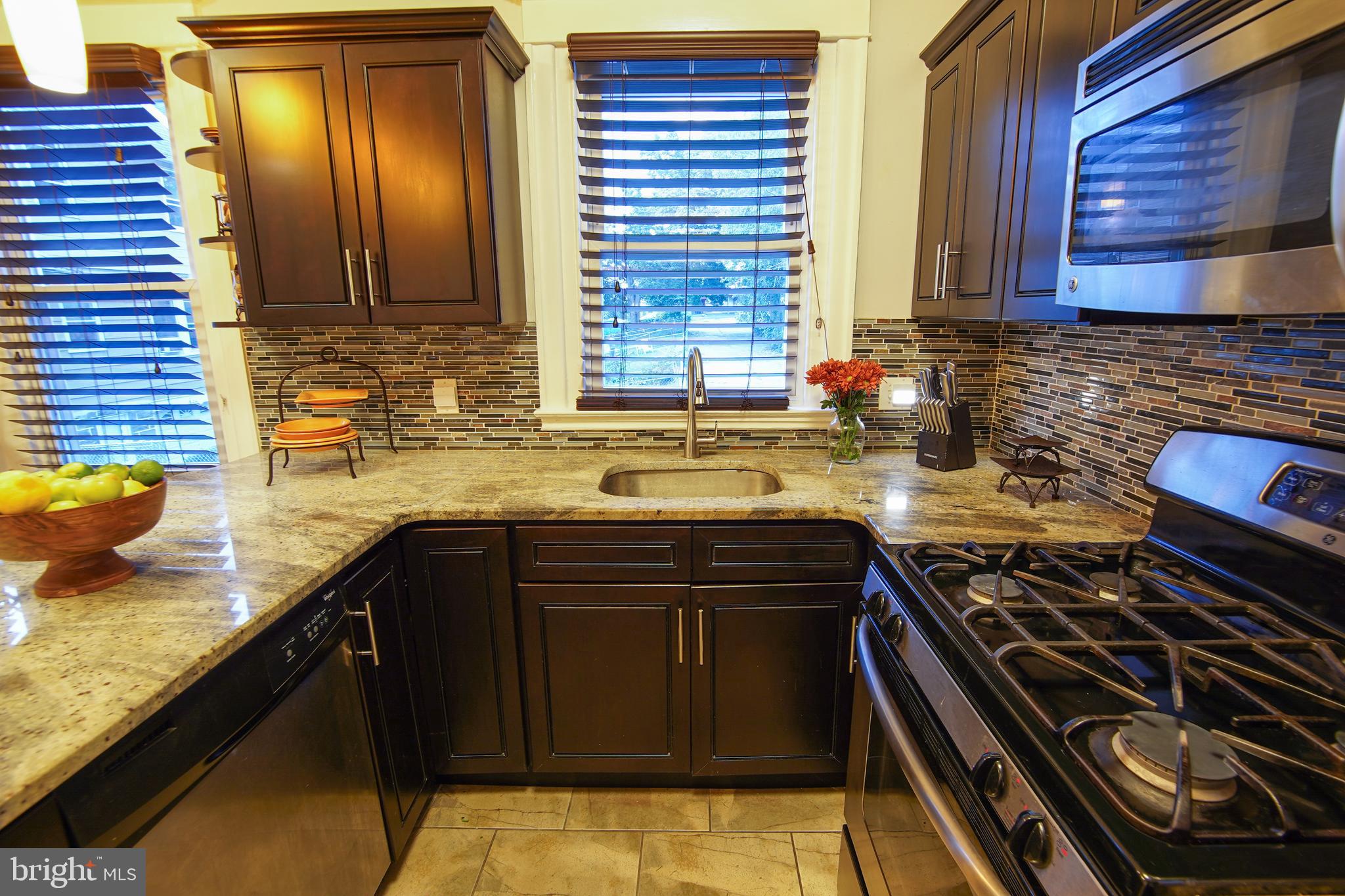 YEADON - Residential