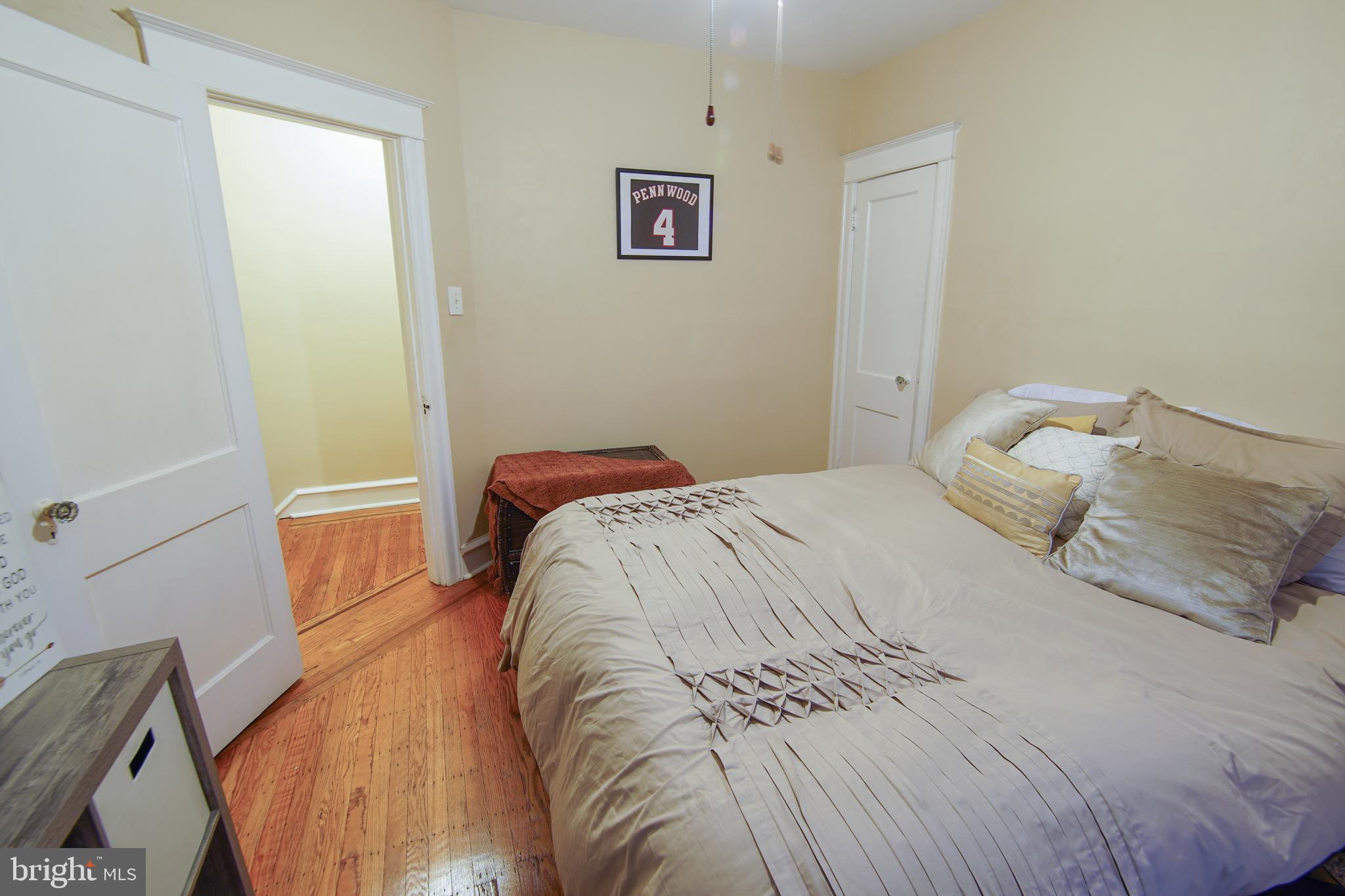 YEADON - Residential