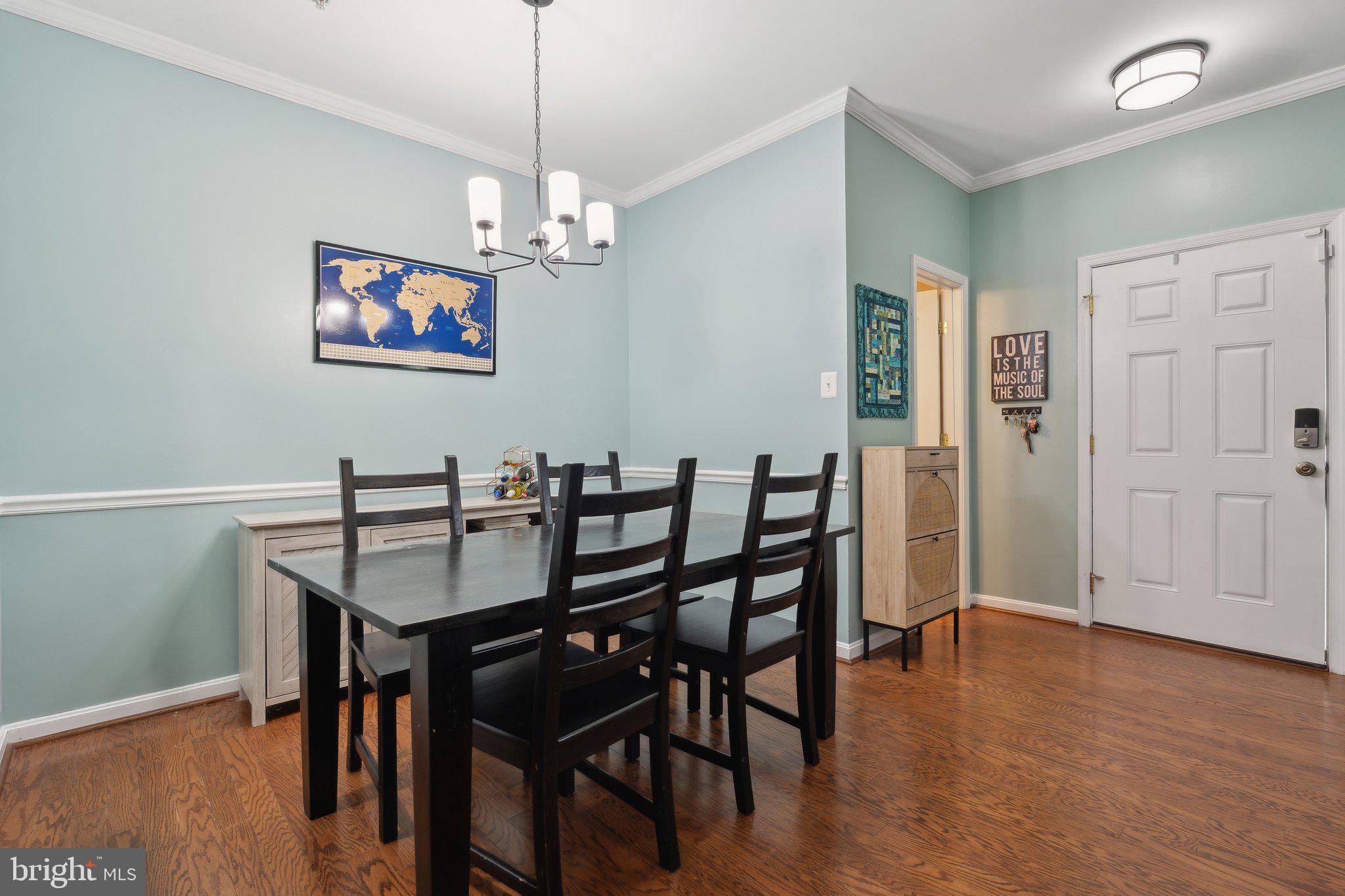 108 MOUNTAIN CREEK CIRCLE