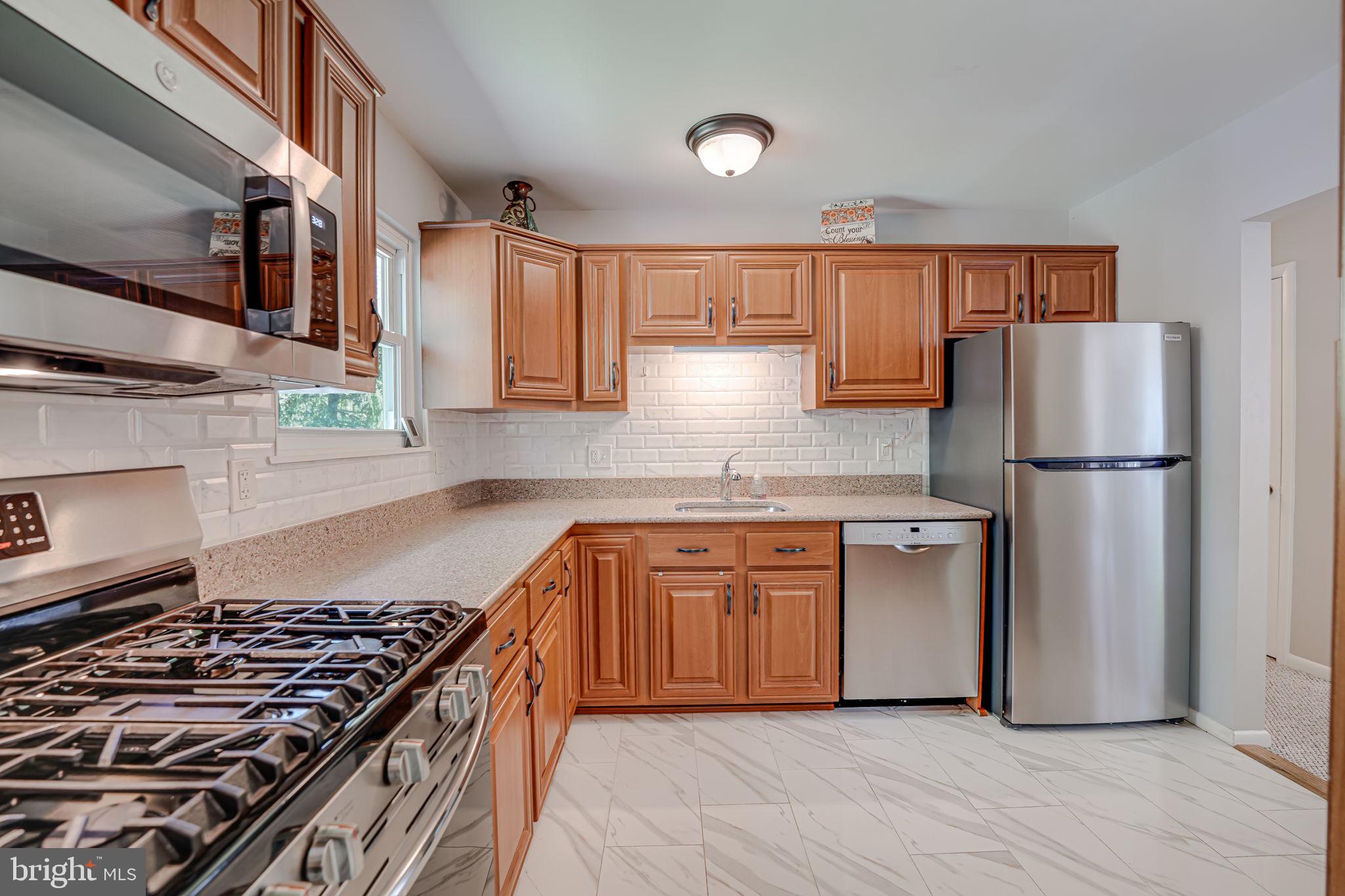 DALE CITY - Residential