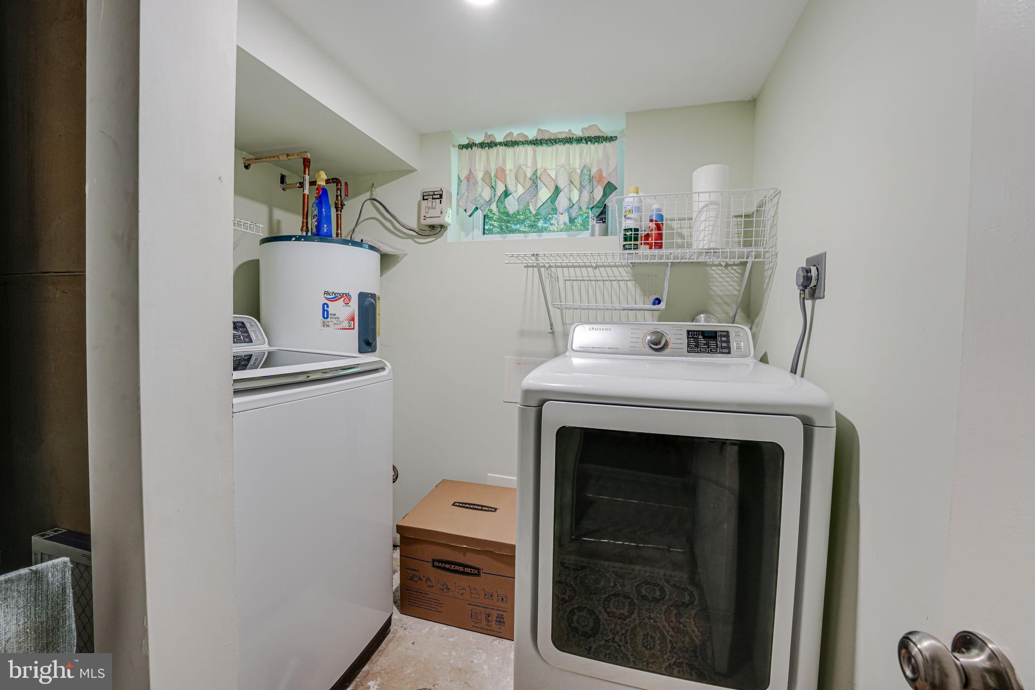 DALE CITY - Residential