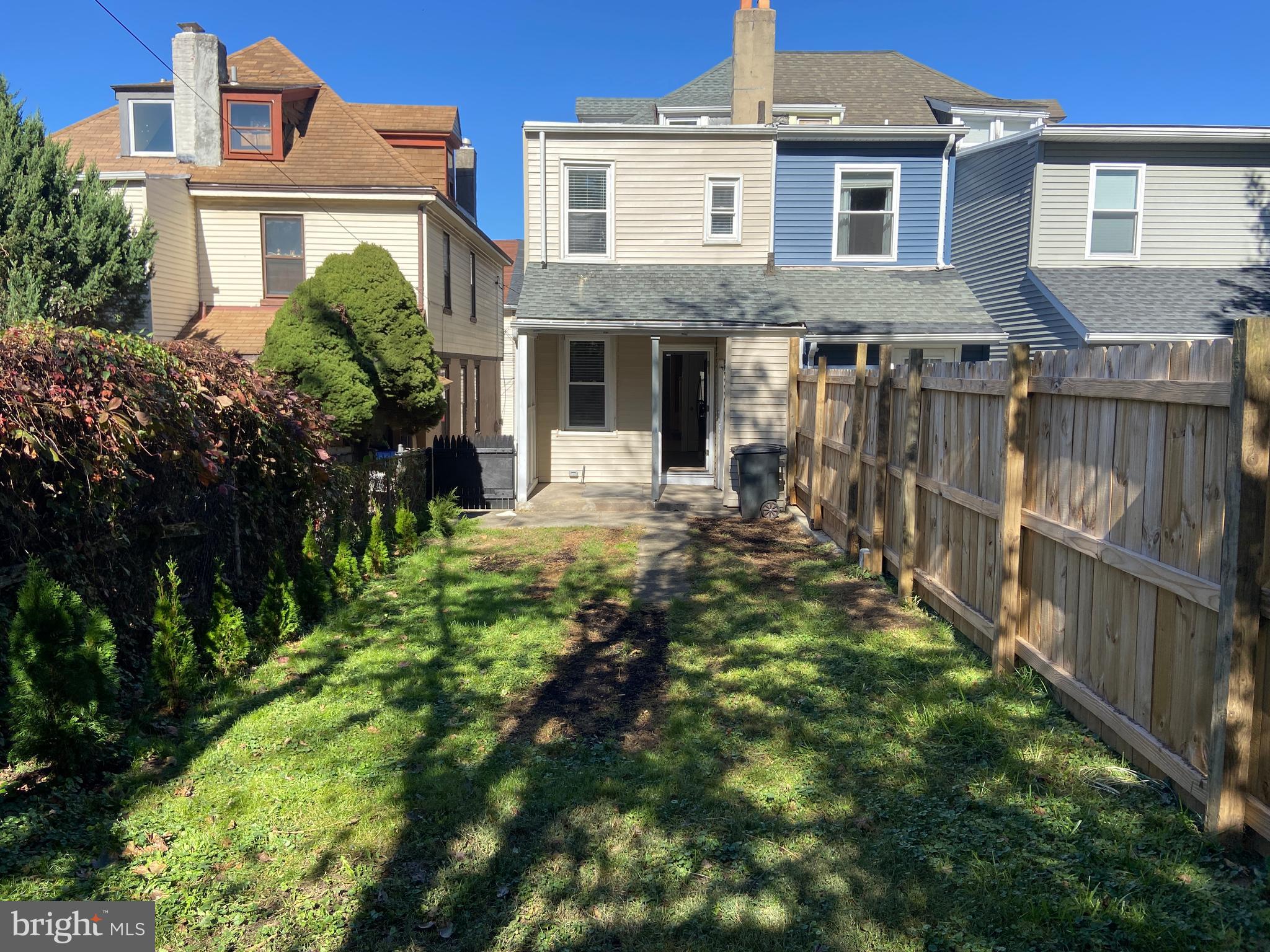 810 PINE STREET