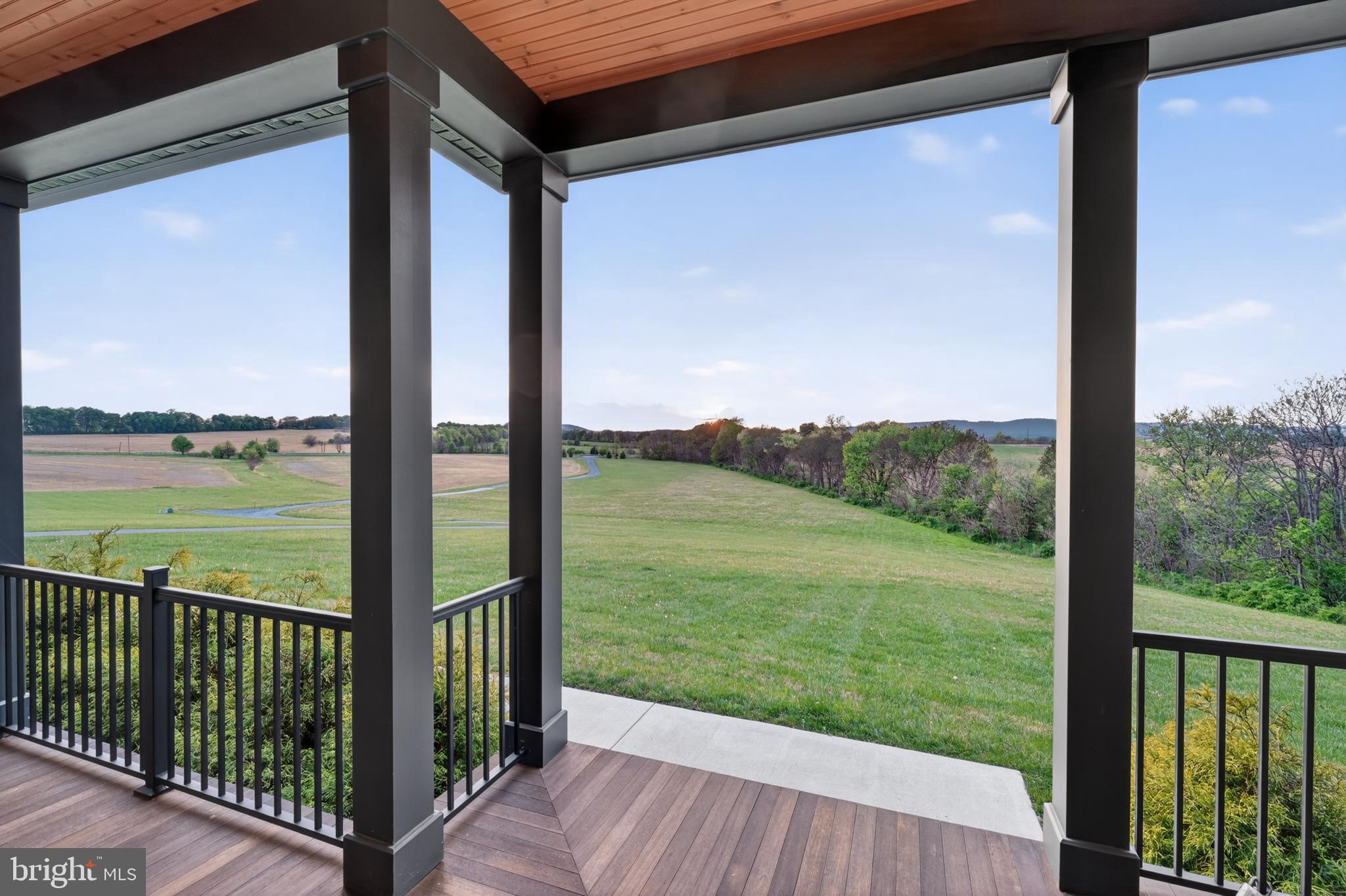 ESTATES AT POTOMAC FARMS - Residential