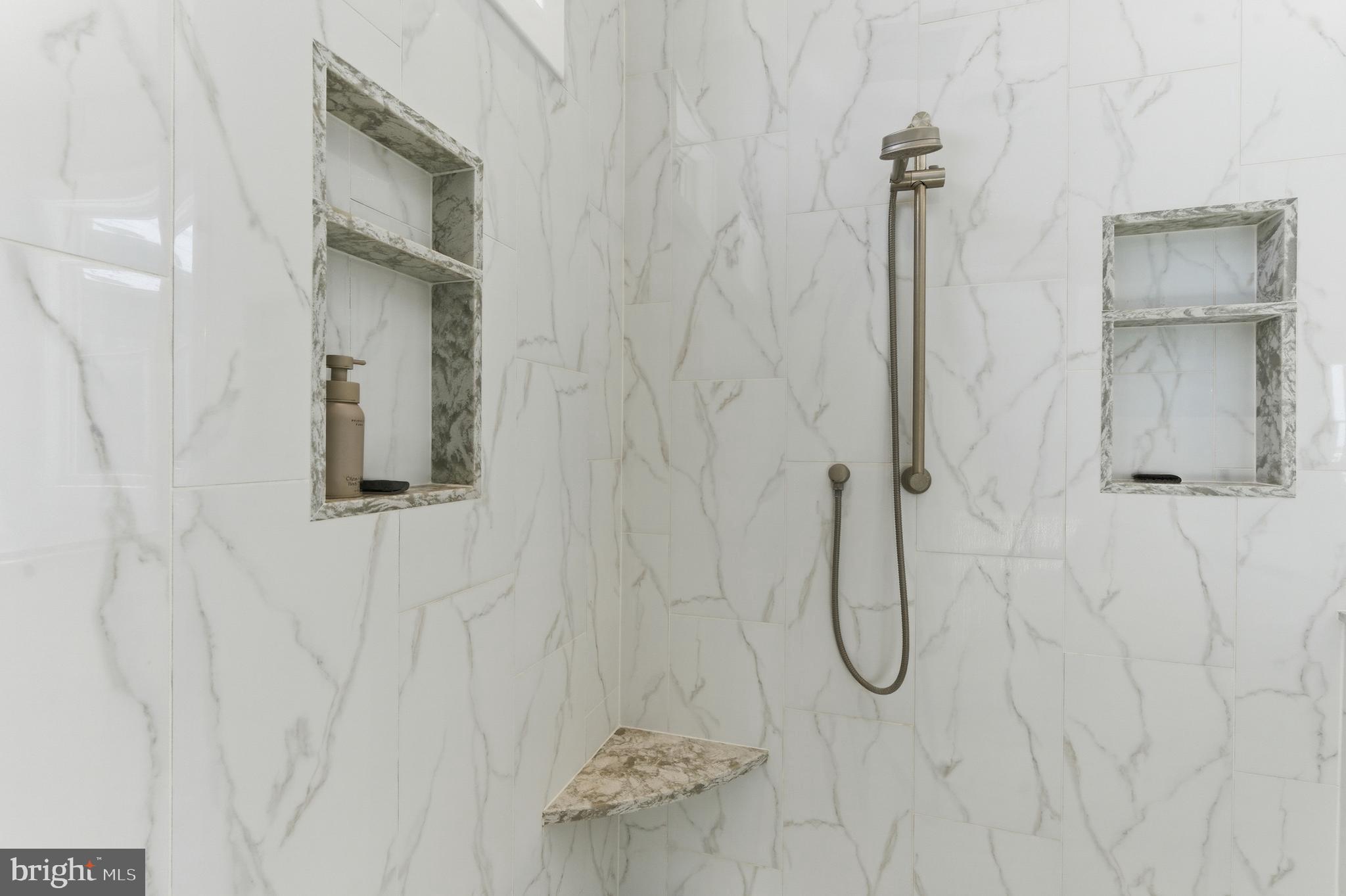 ESTATES AT POTOMAC FARMS - Residential