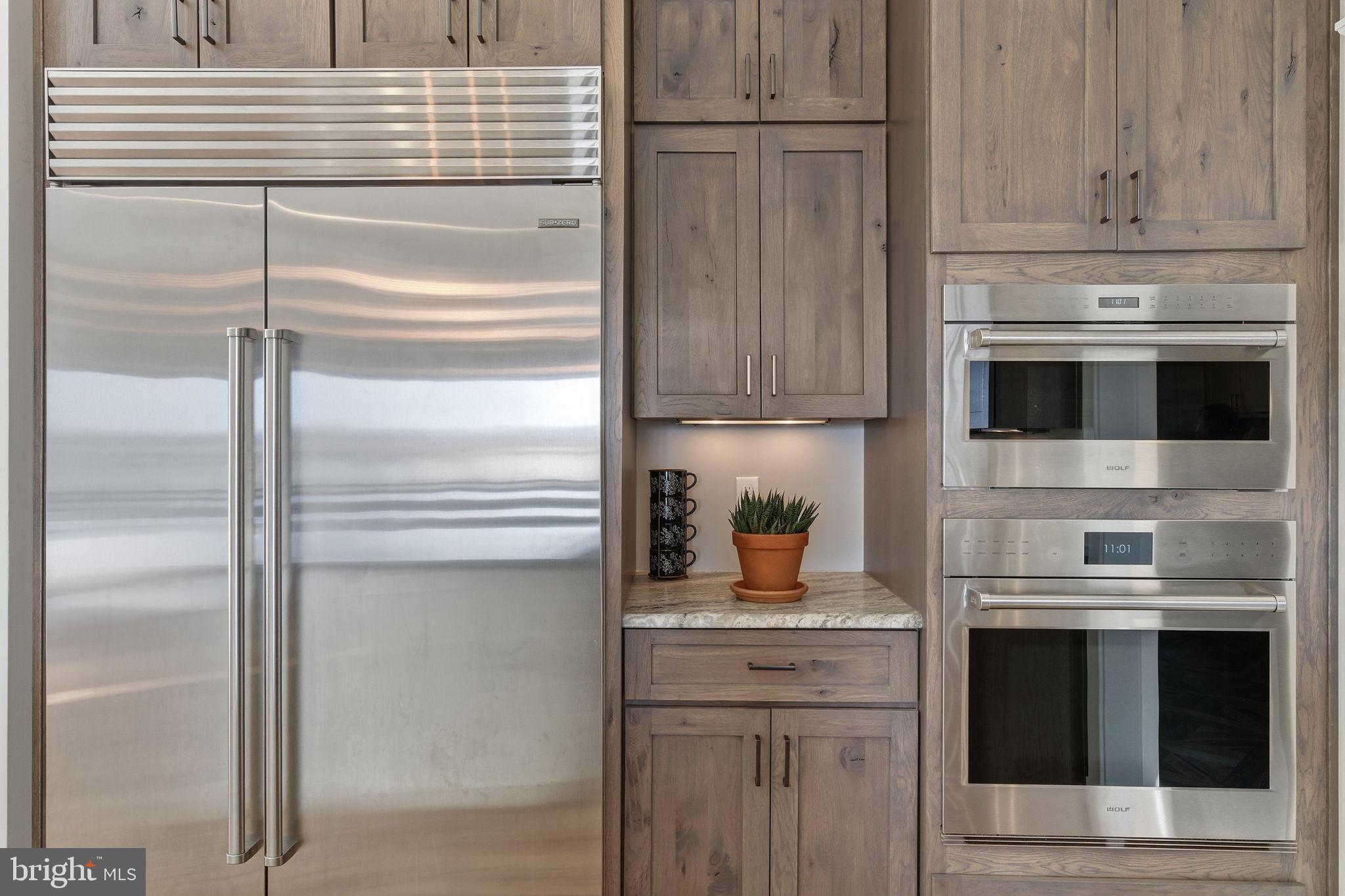 ESTATES AT POTOMAC FARMS - Residential