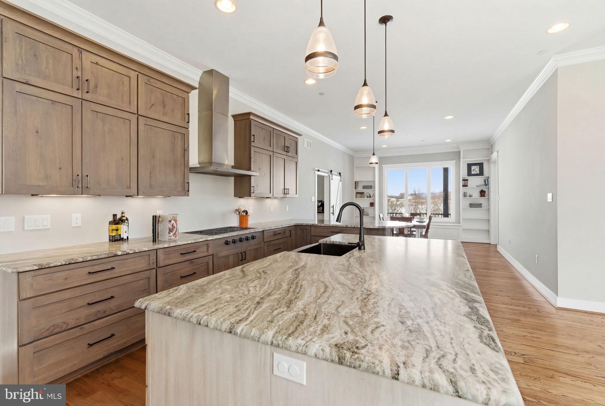 ESTATES AT POTOMAC FARMS - Residential