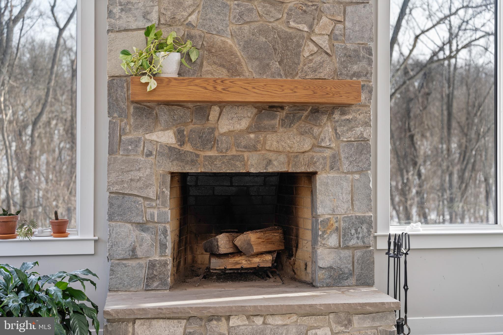 ESTATES AT POTOMAC FARMS - Residential