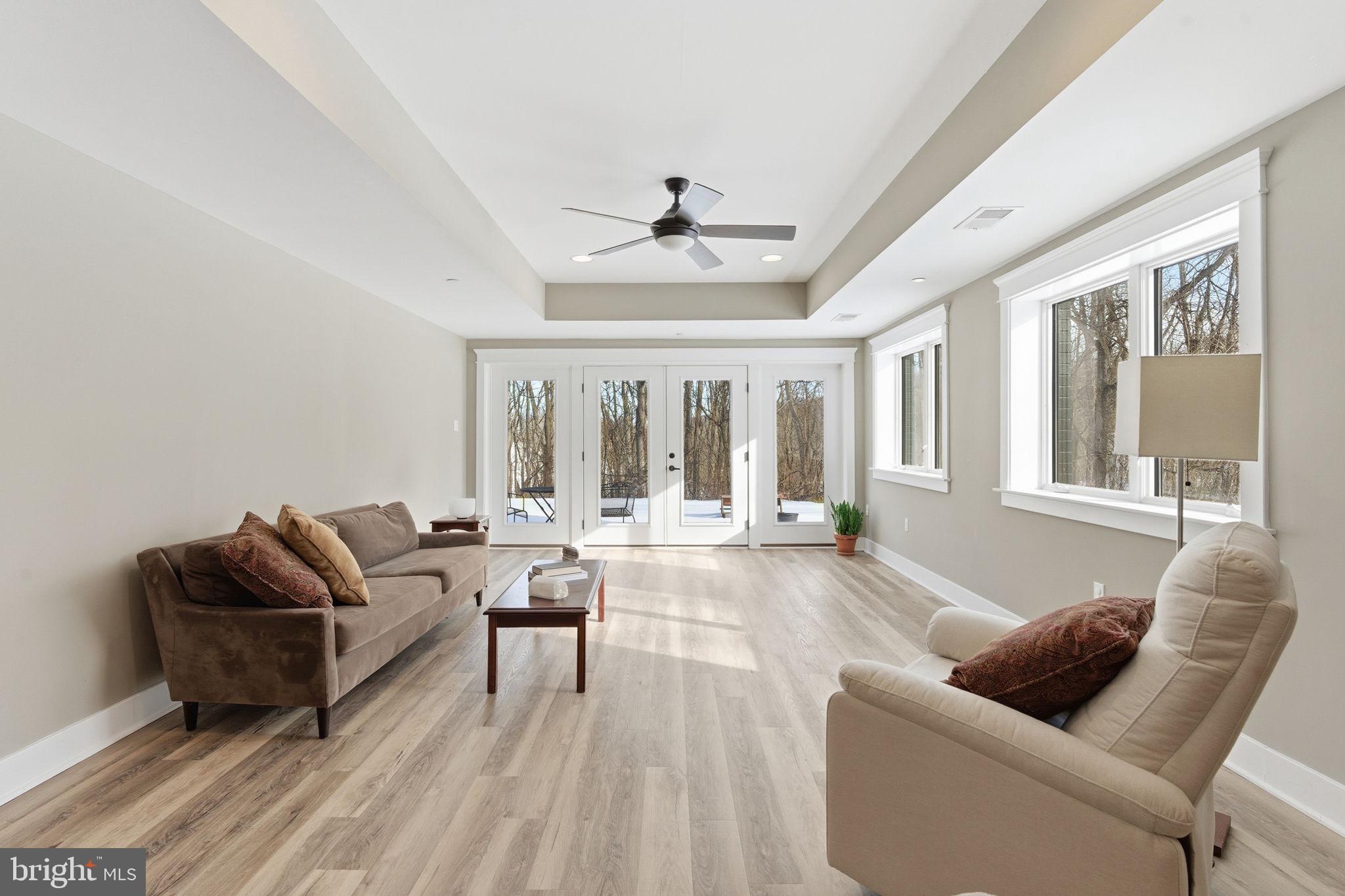 ESTATES AT POTOMAC FARMS - Residential