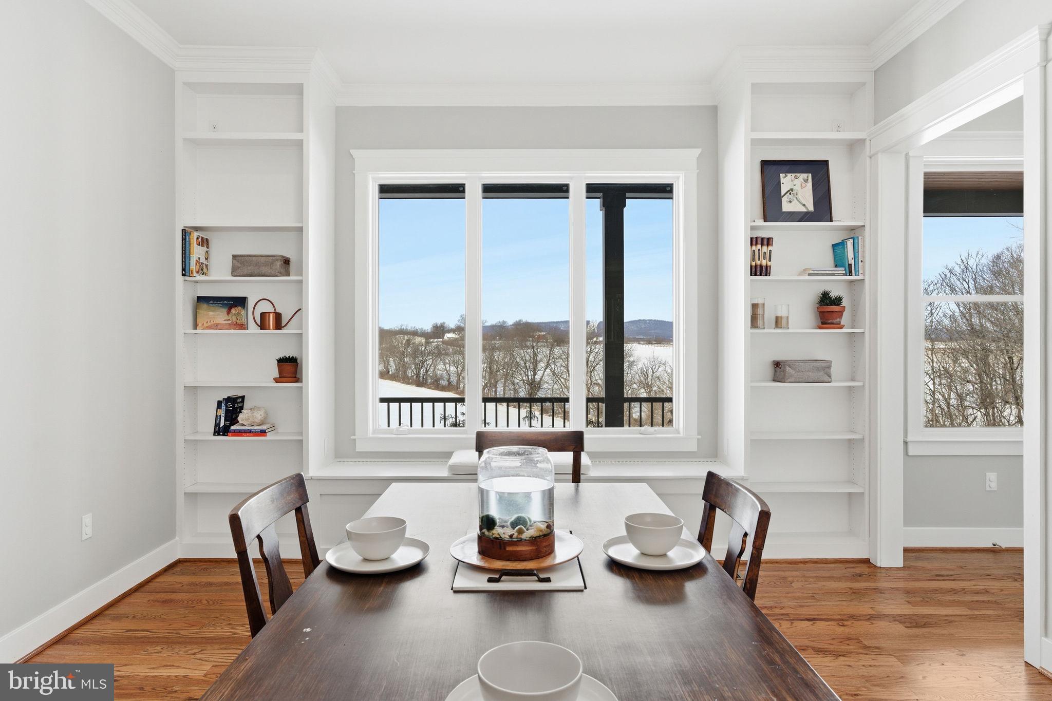 ESTATES AT POTOMAC FARMS - Residential