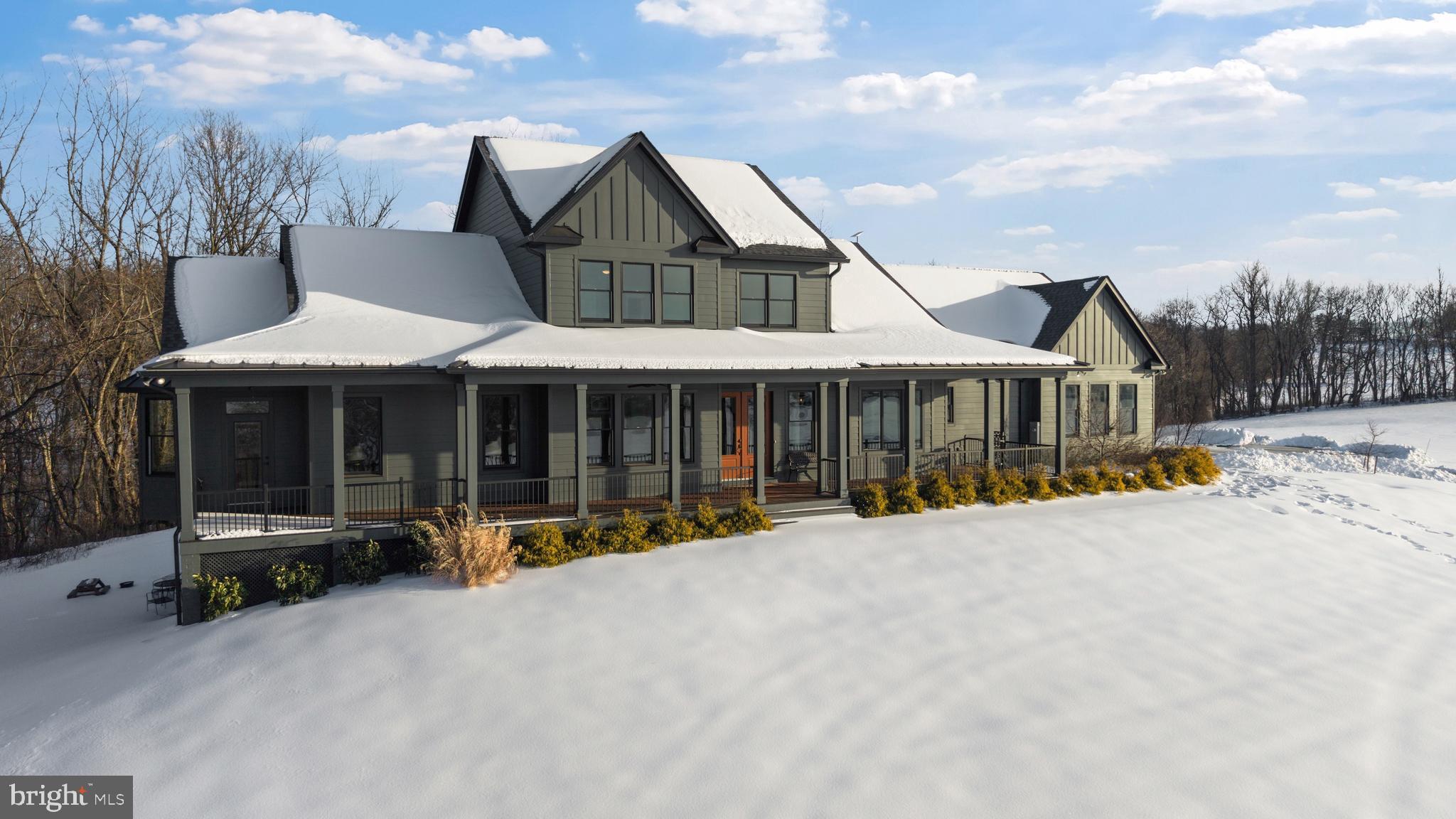 ESTATES AT POTOMAC FARMS - Residential