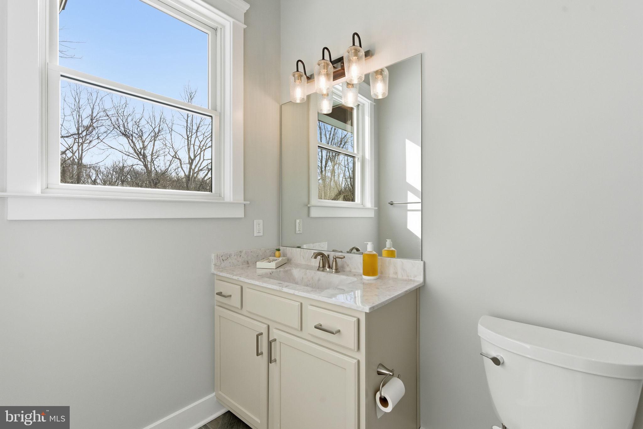 ESTATES AT POTOMAC FARMS - Residential