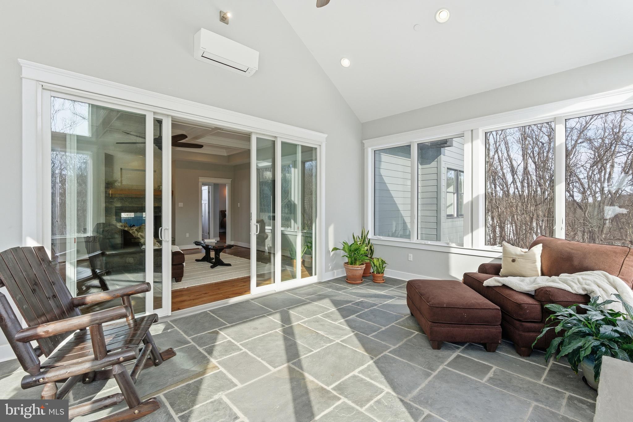 ESTATES AT POTOMAC FARMS - Residential