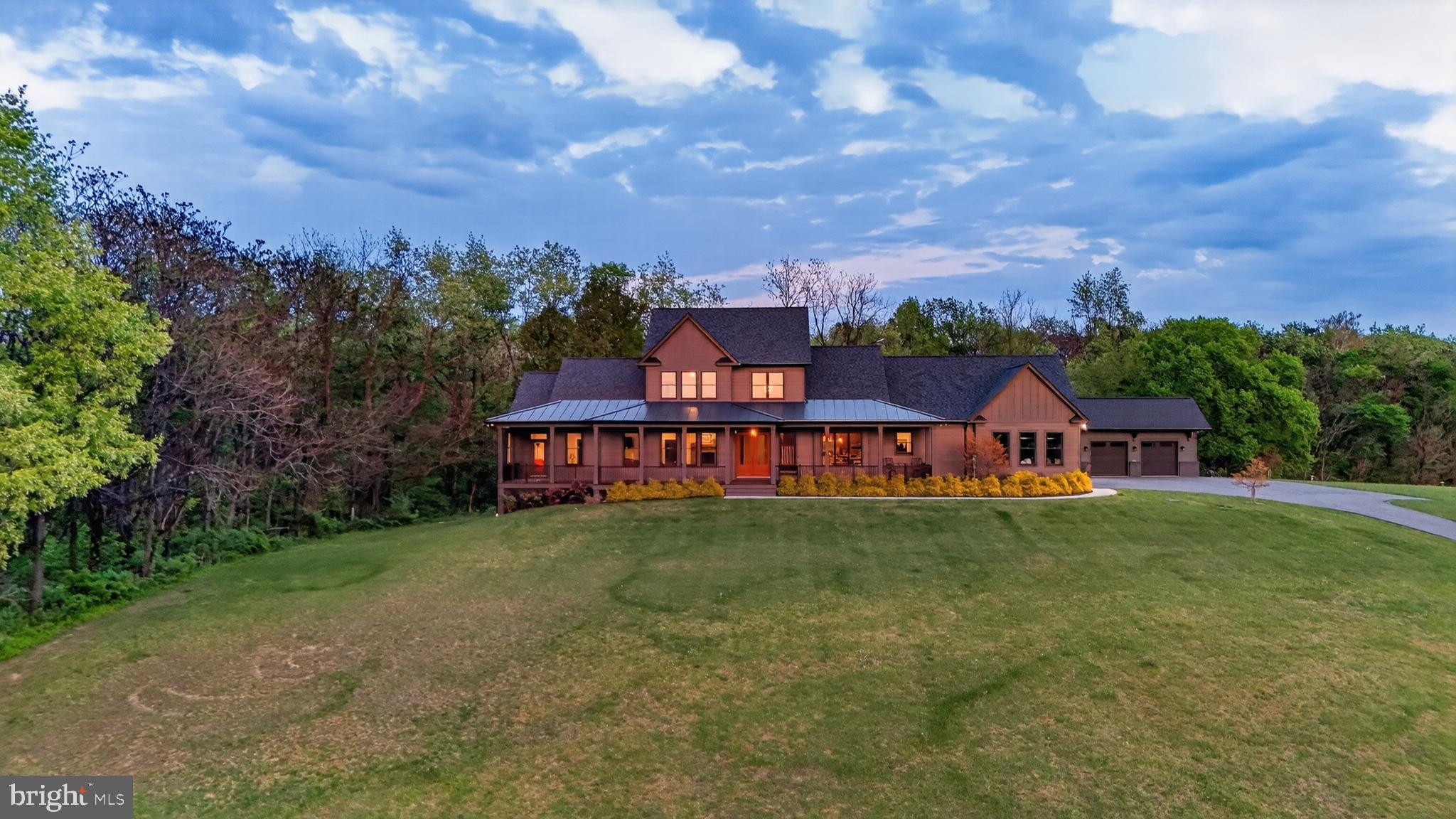 ESTATES AT POTOMAC FARMS - Residential